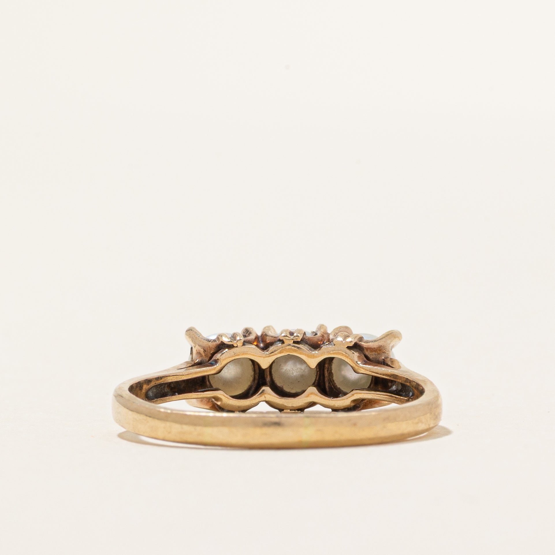 Three Stone Pearl Ring | SZ 8.75 |
