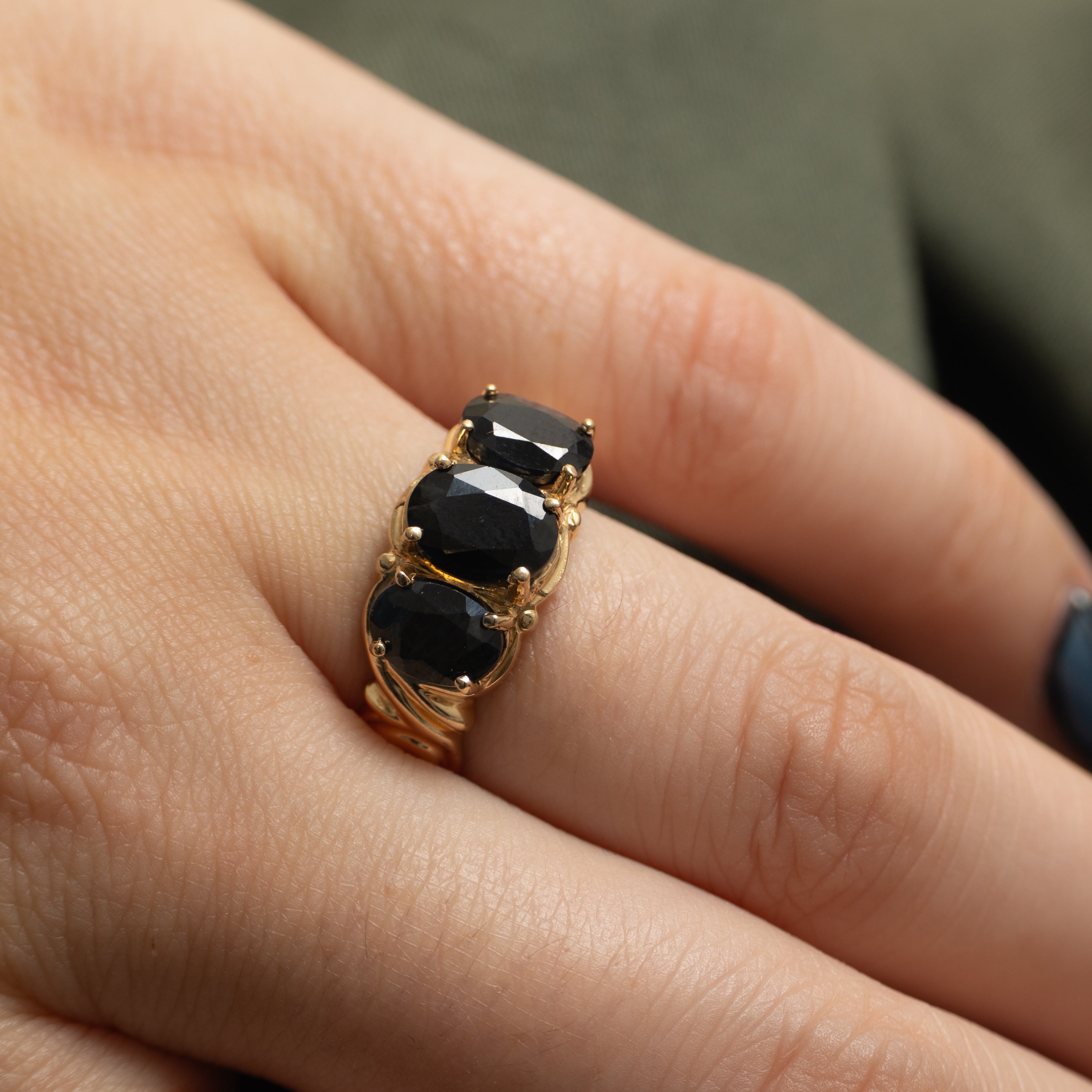 Three Stone Sapphire Swirl Design Ring | 3.34ctw | SZ 7.75