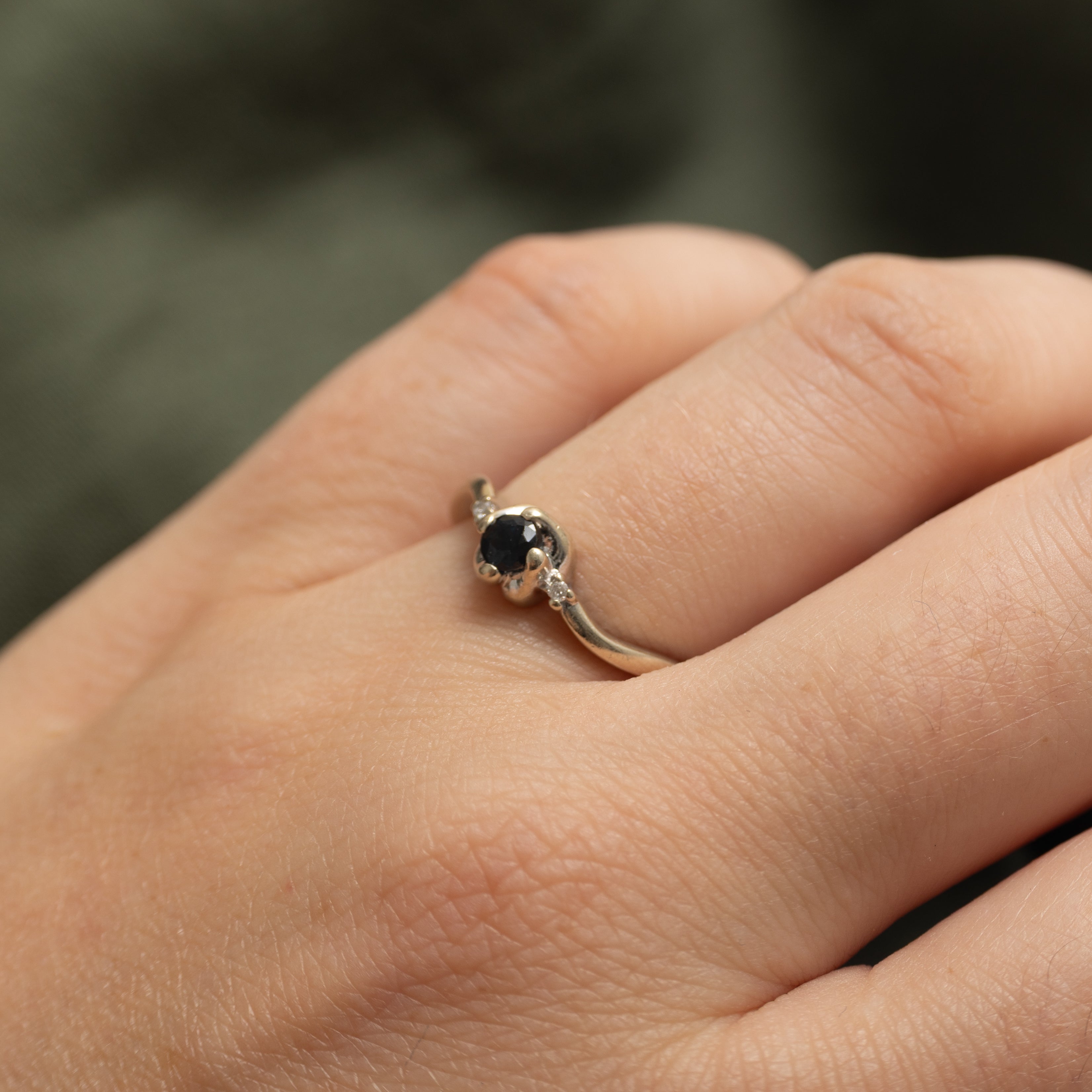 Sapphire & Diamond Wavy Ring | 0.18ct, 0.02ctw | SZ 6