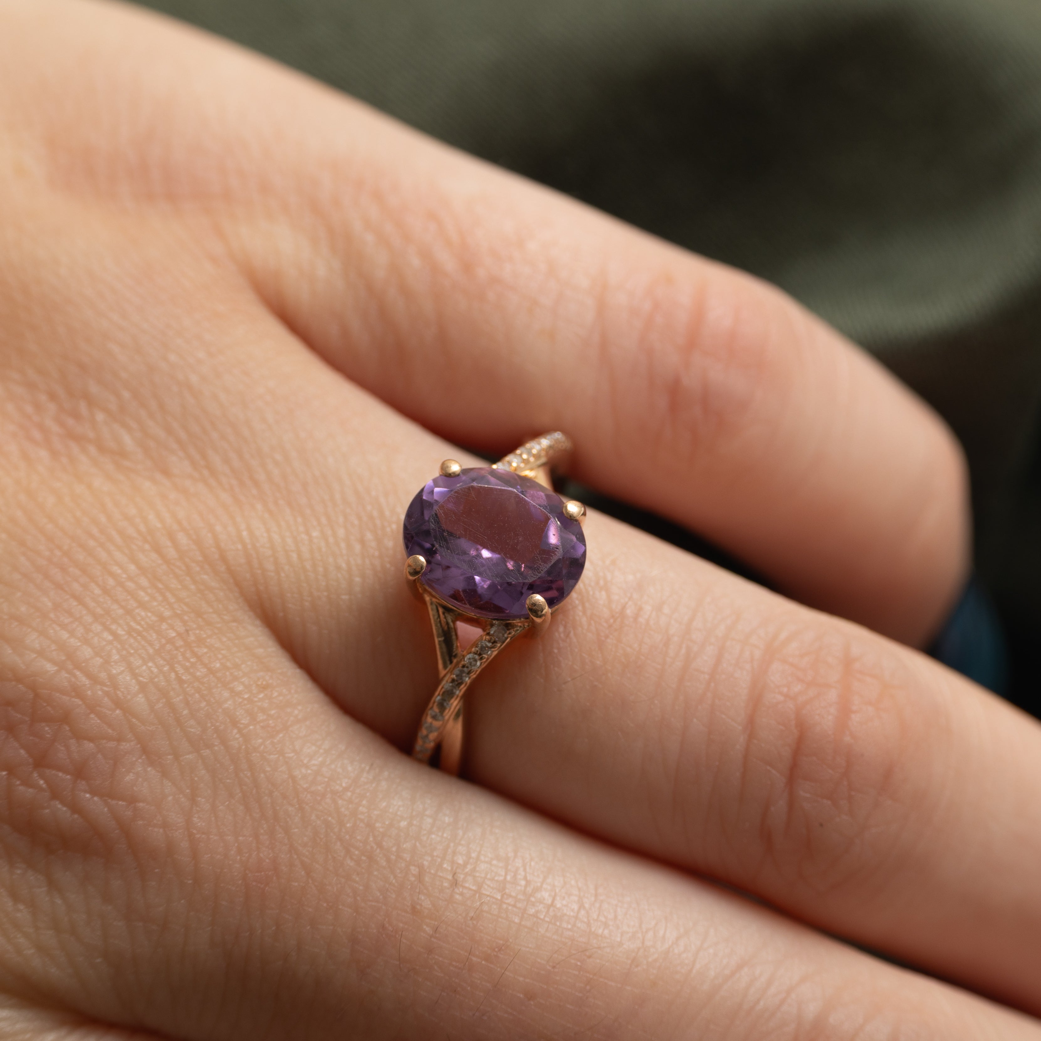 Oval Cut Amethyst & Diamond Cross Over Ring | 2.65ct, 0.07ctw | SZ 7