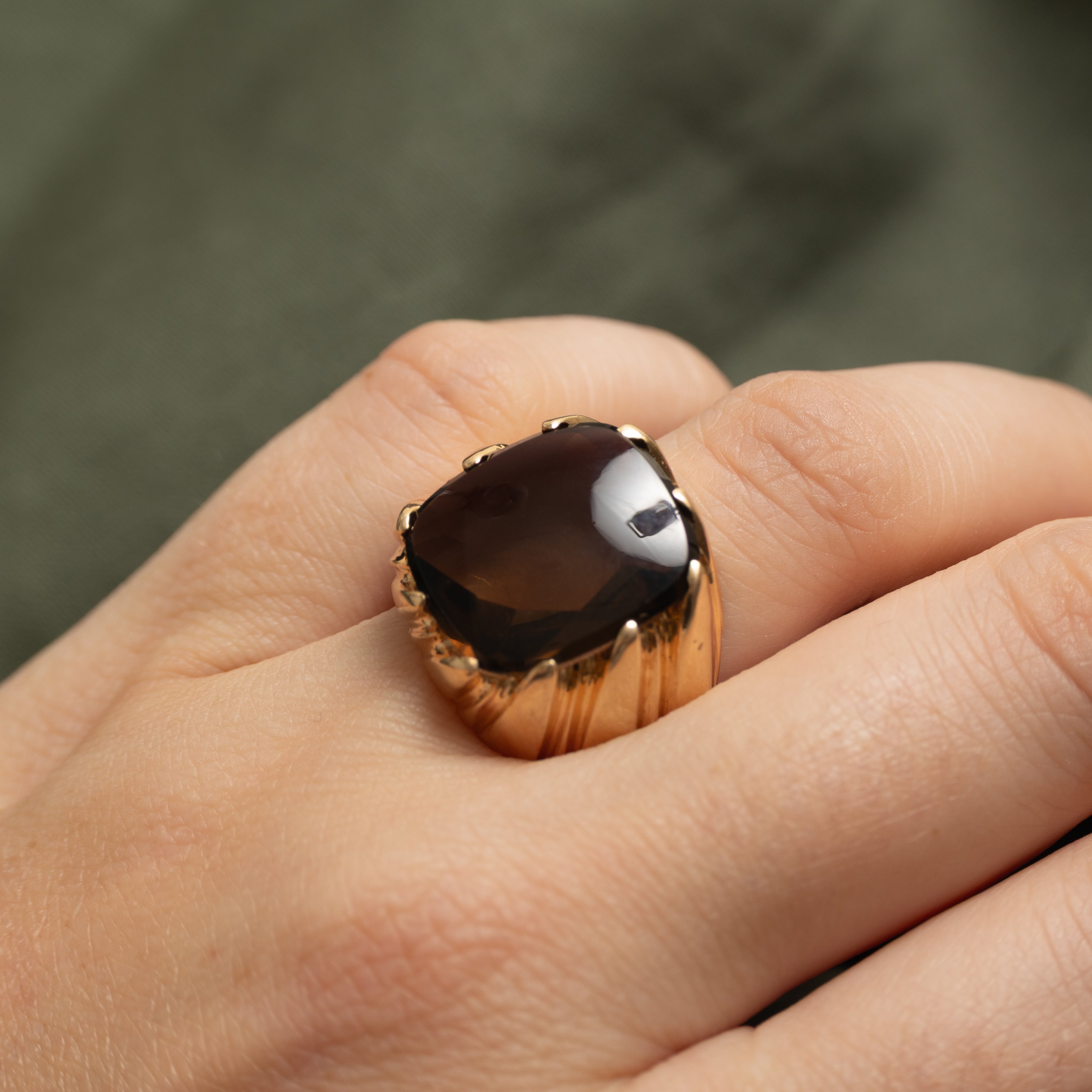 Smoky Quartz Twisted Grooves Signet Ring | 10.00ct | SZ 10.5