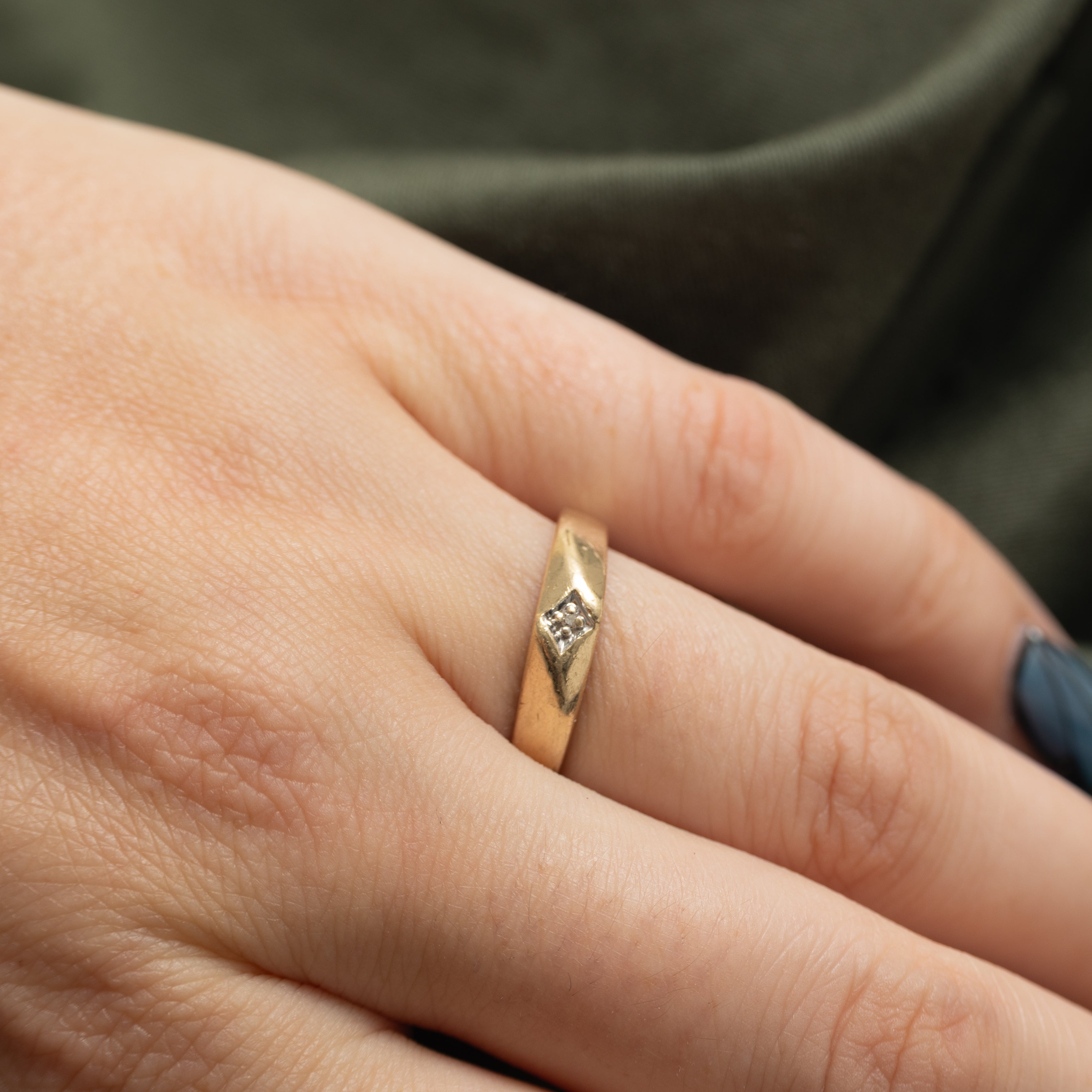 Single-Stone Diamond Grooved Ring | SZ 6.5