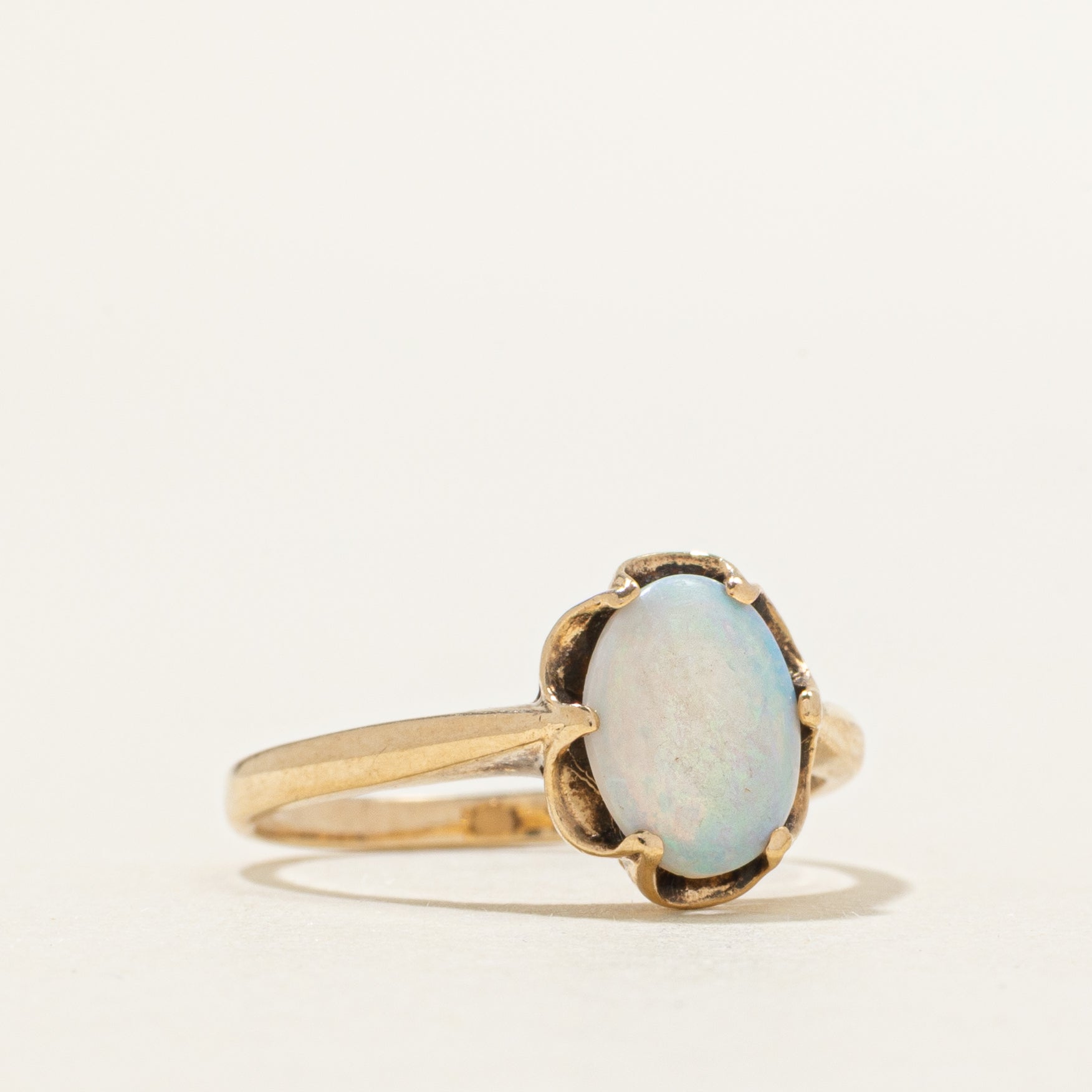 Cabochon Opal Ring | 0.54ct | SZ 5.25