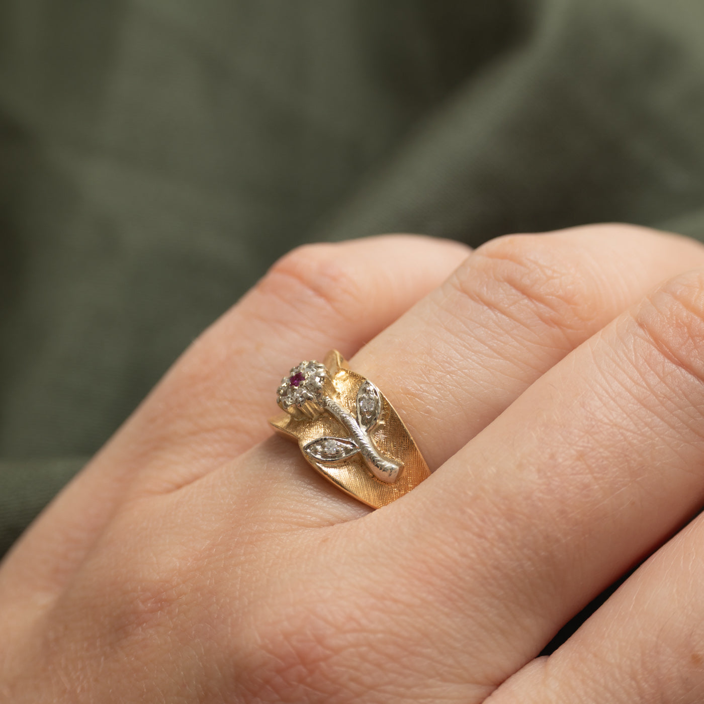 Ruby & Diamond Cluster Flower Ring | 0.02ct, 0.08ctw | SZ 6.25