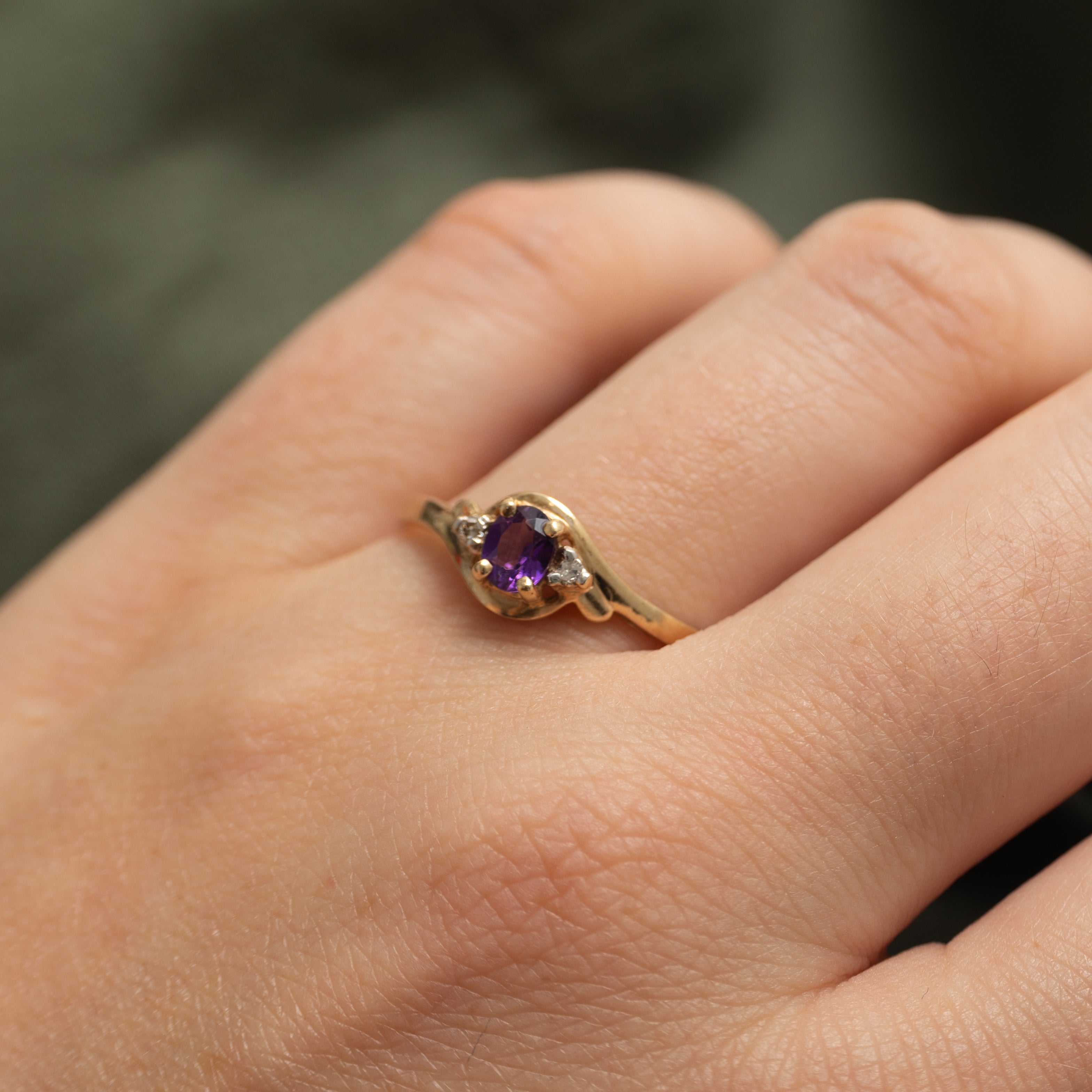 Round Cut Amethyst & Diamond Petite Ring | 0.25ct, 0.02ctw | SZ 10