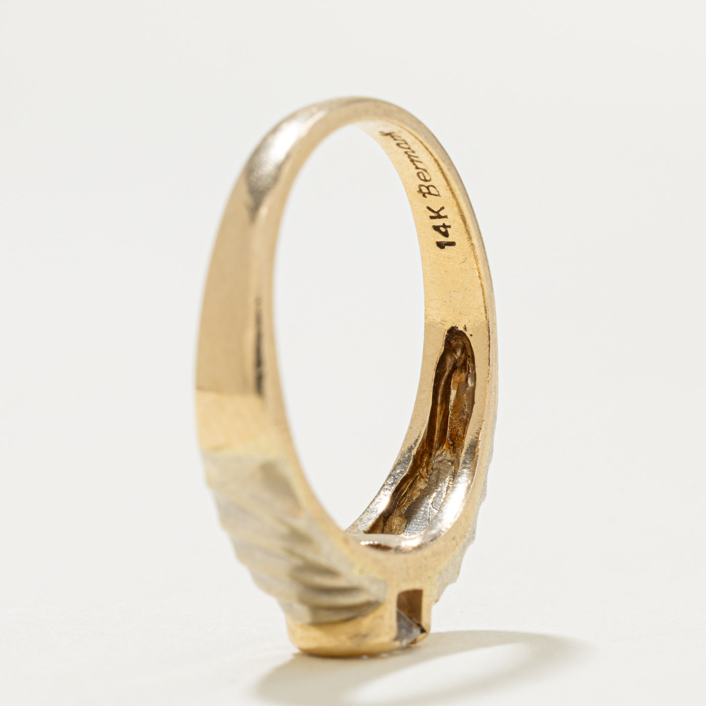 14k Solitaire Semi Bezel Diamond Grooved Ring | 0.38ct VS2 J | SZ 6.25