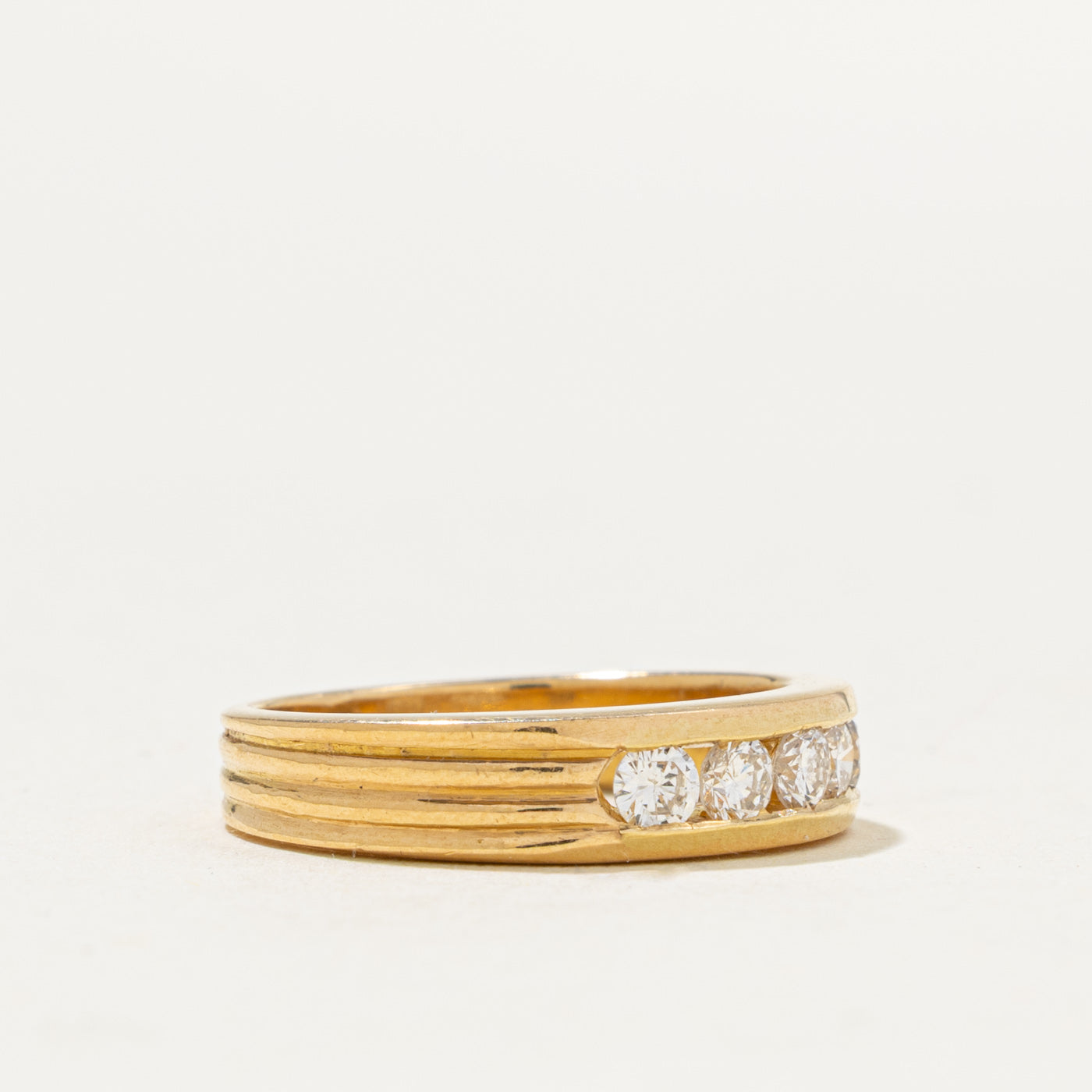 20k Five Stone Diamond Grooved Band | 0.30ctw | 3.80mm | SZ 5.25