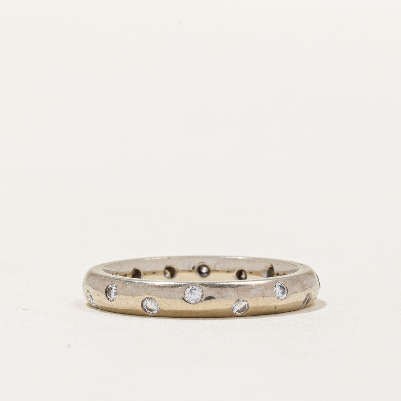 Flush Set Diamond Ring | 0.22ctw | SZ 5 |