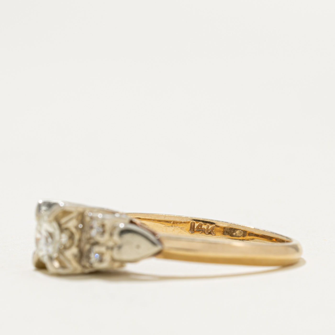 Illusion Set Diamond Accented Ring | 0.29ctw | SZ 4.25