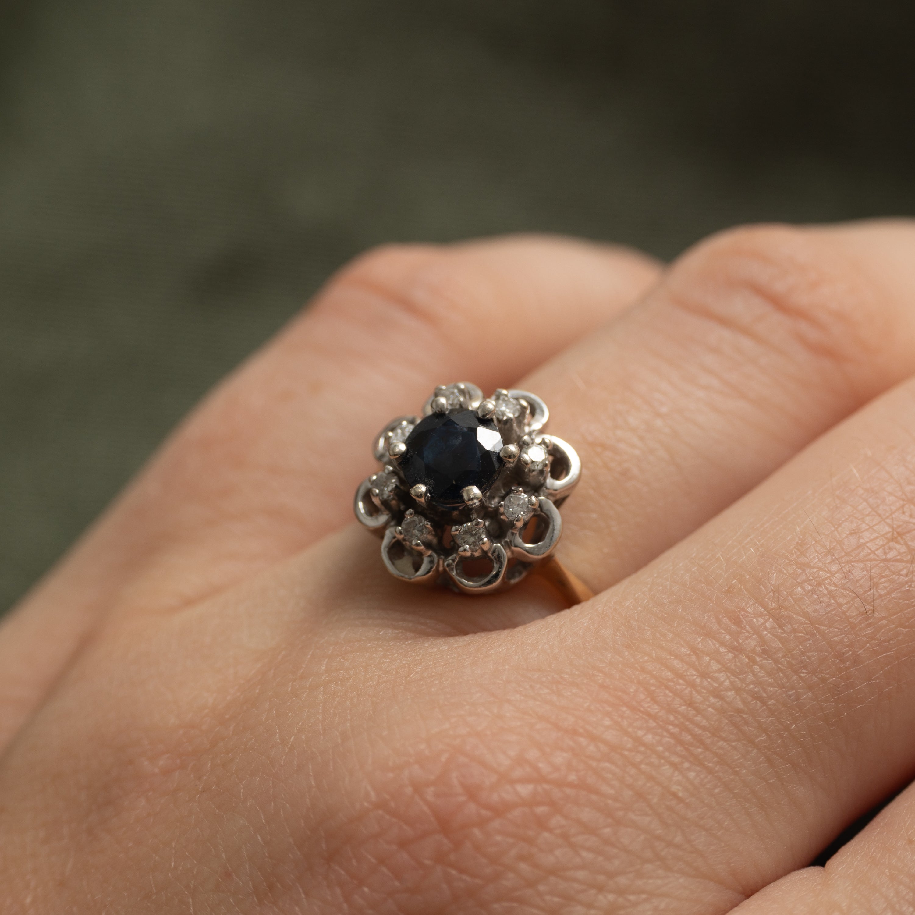 Sapphire & Diamond Floral Scalloped Ring | 0.89ct, 0.16ctw | SZ 6.5