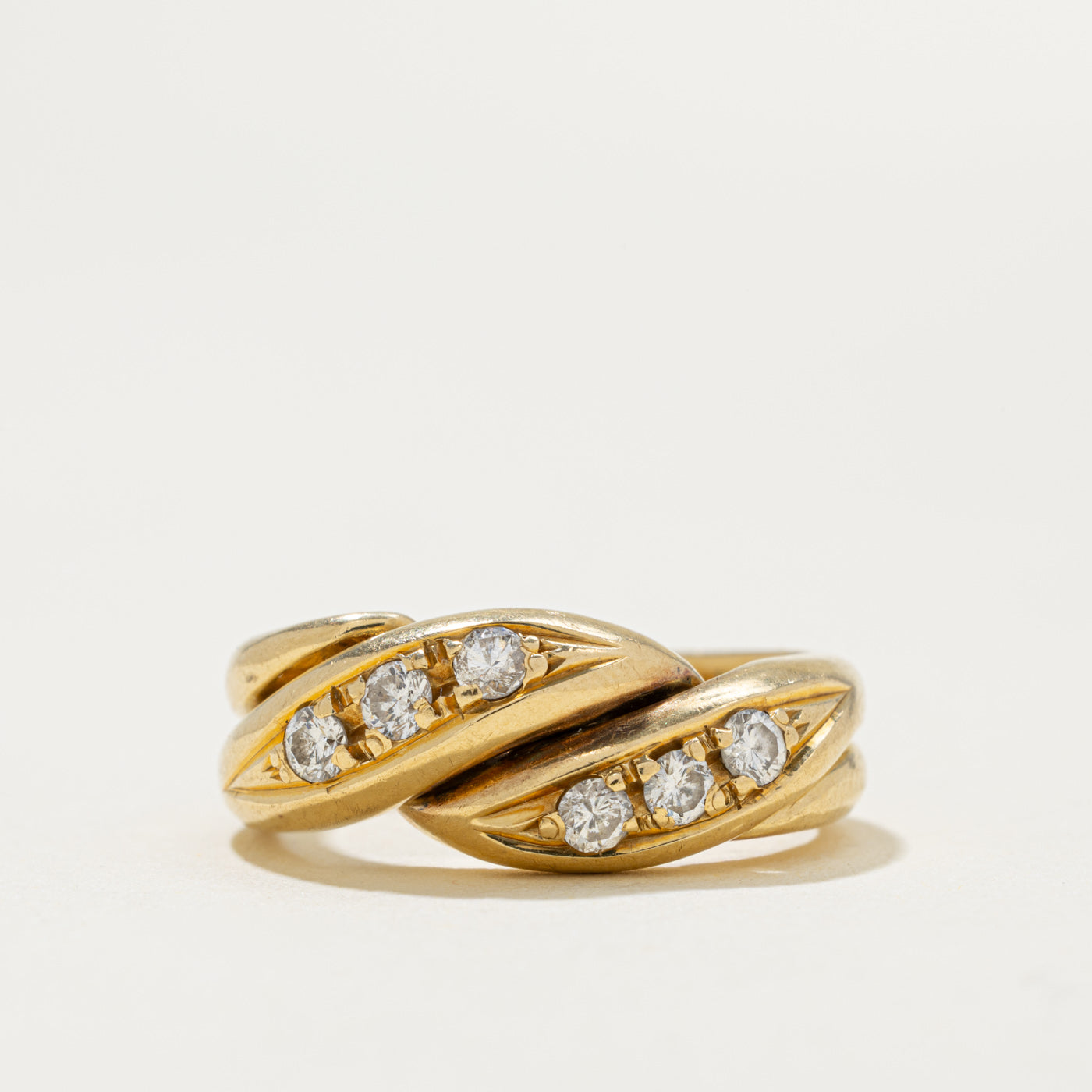 18k Diamond Accented Twisted Puzzle Ring | 0.25ctw | SZ 4.75