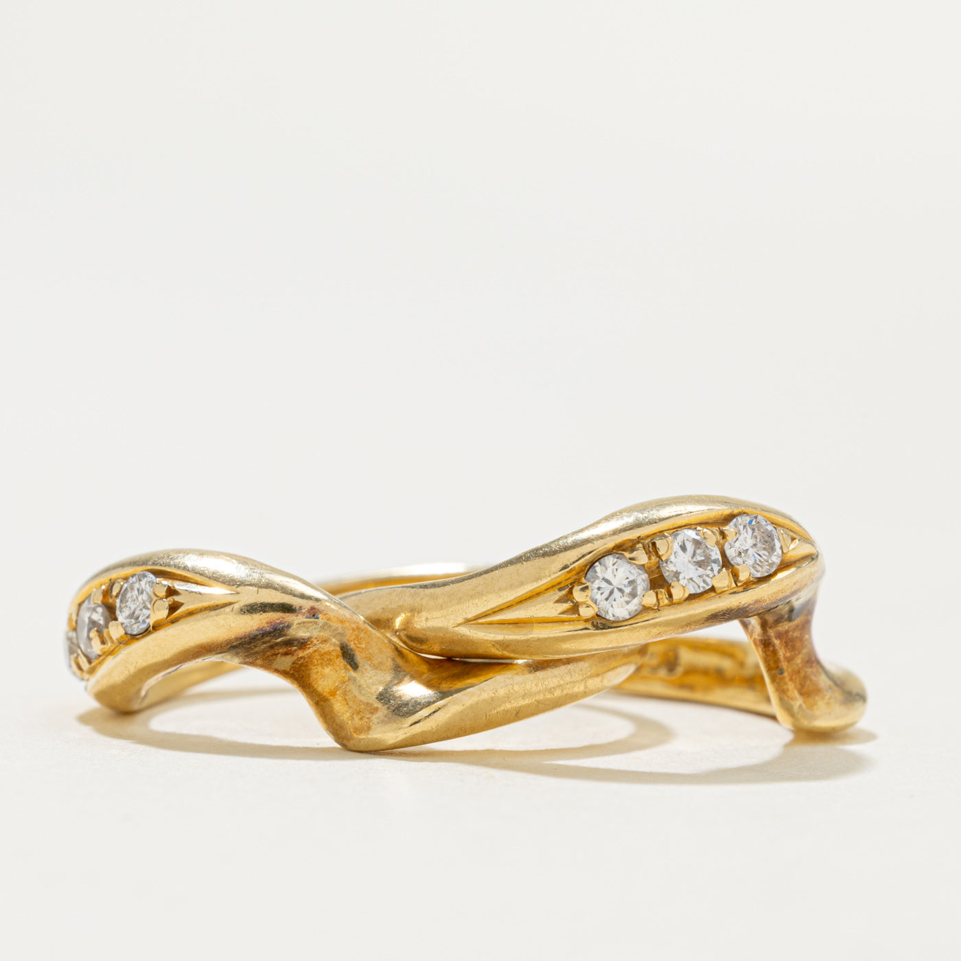 18k Diamond Accented Twisted Puzzle Ring | 0.25ctw | SZ 4.75