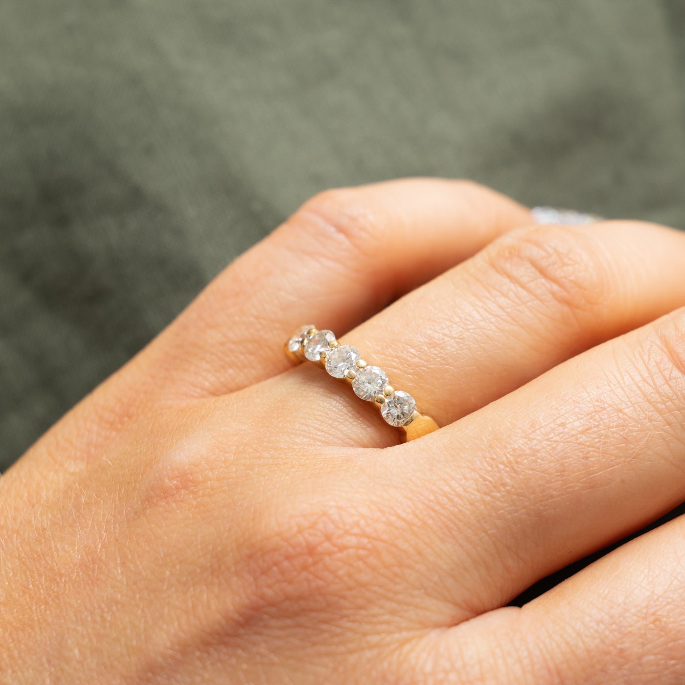 18k Five Stone Diamond Band | 1.00ctw | 2.70mm | SZ 8.5
