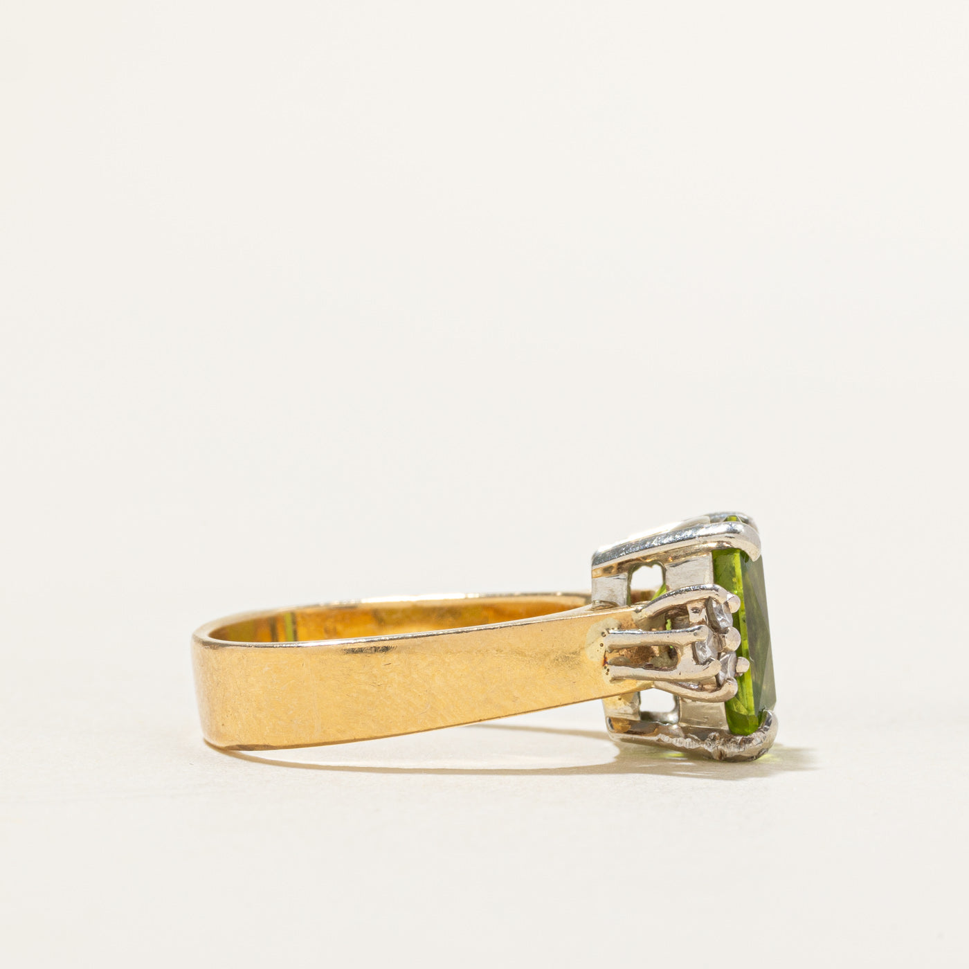 18k Radiant Cut Peridot & Diamond Accented Ring | 3.70ct, 0.12ctw | SZ 6.5