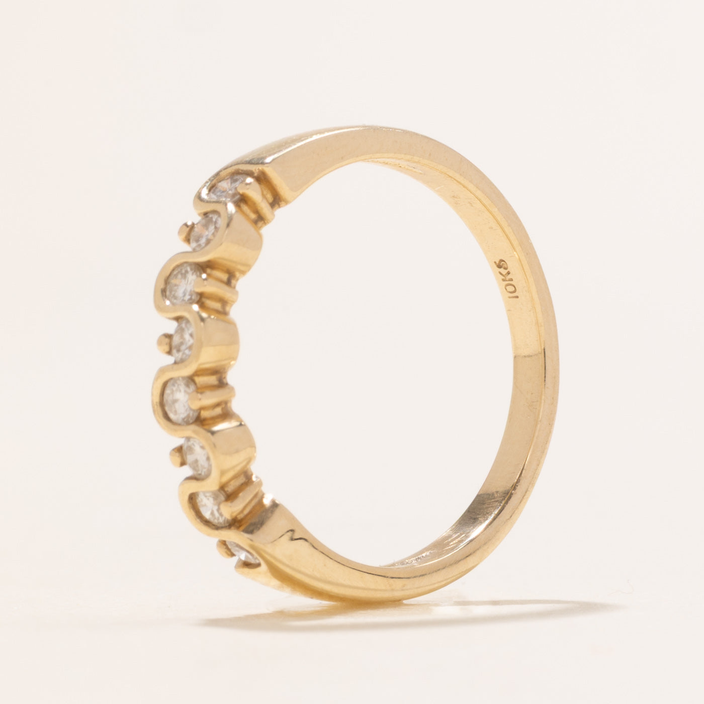 '100 Ways' 10k Wavy Diamond Band | 0.26ctw | SZ 6.75