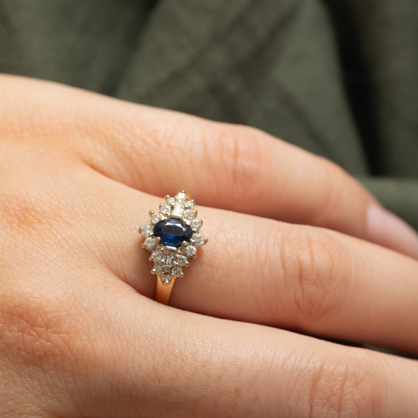 Bague halo pétales en saphir et diamants | 0,50 ct, 0,35 ct au total | Taille 7,5