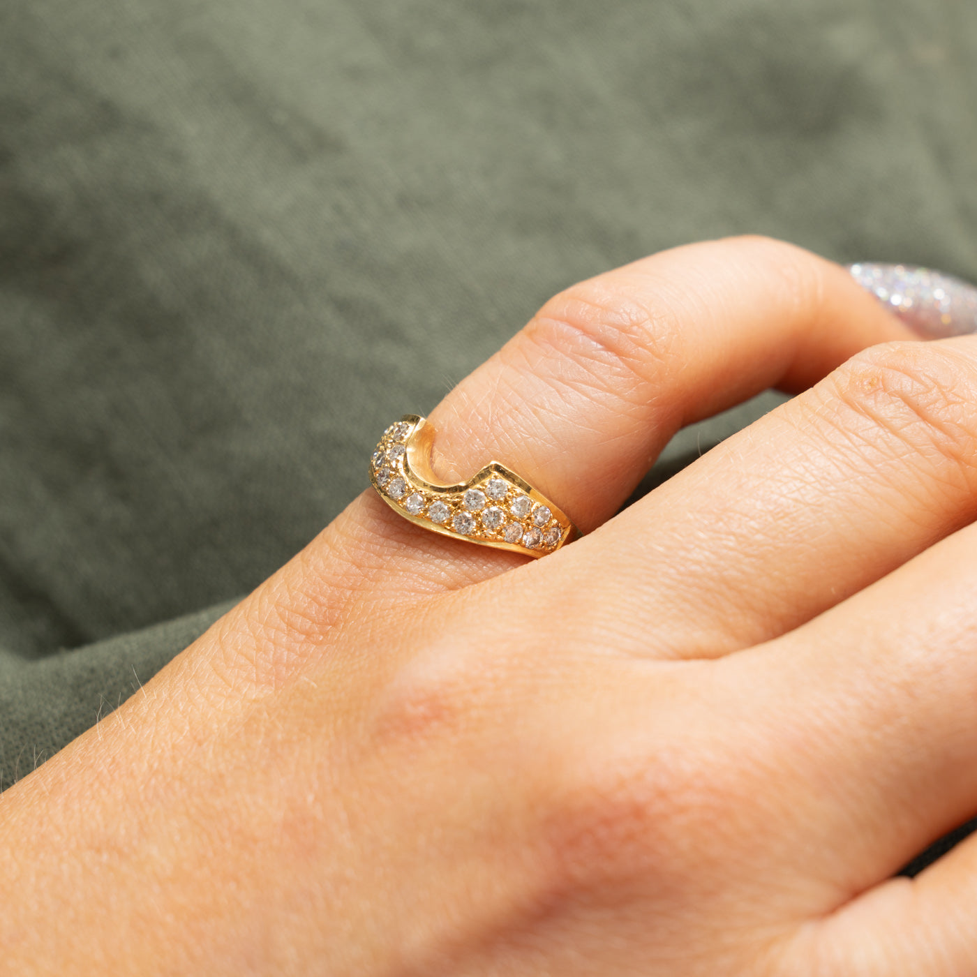 18k Multi Row Diamond Contour Ring | 0.28ctw | SZ 4.5
