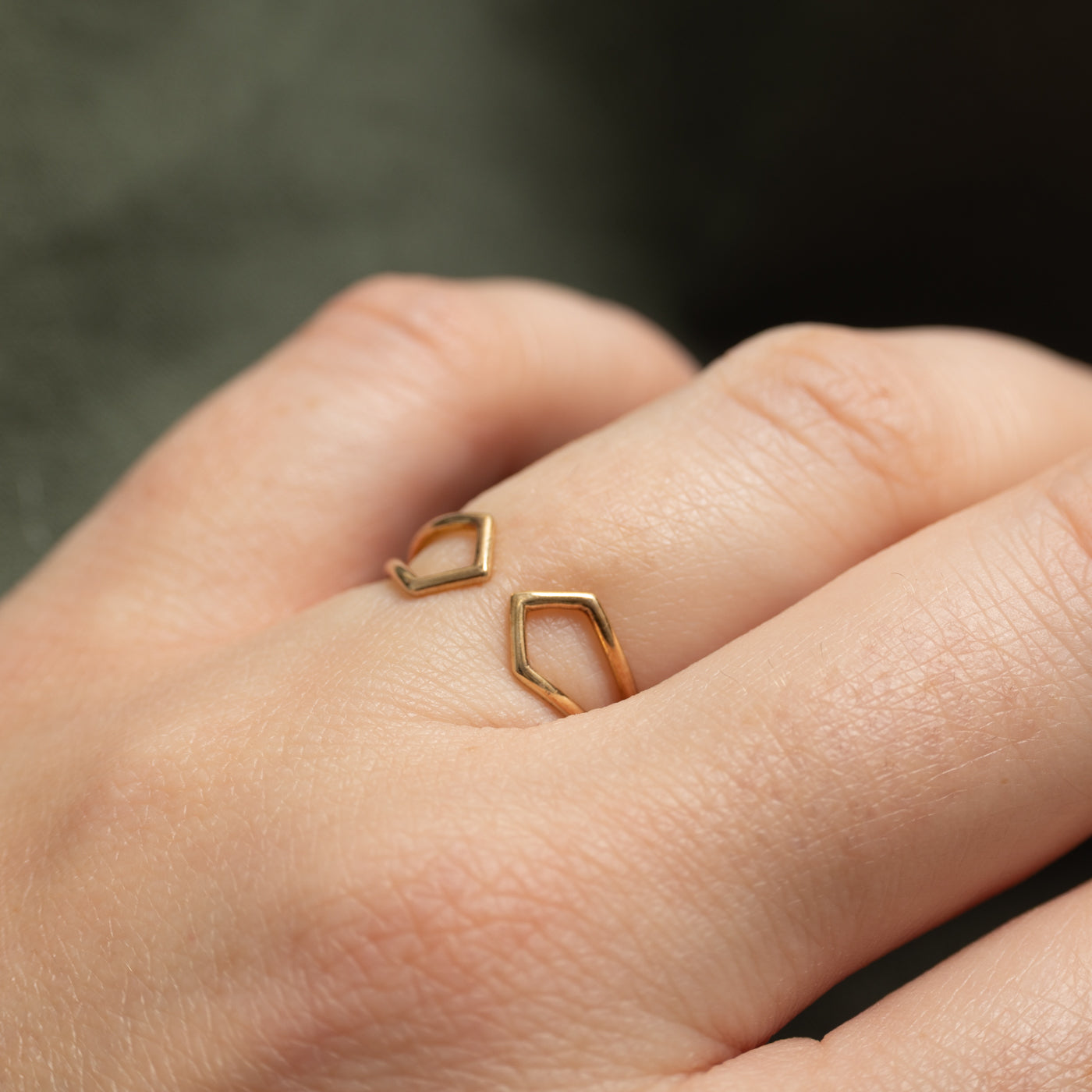 14k Yellow Gold Open Shank Ring | SZ 5.5