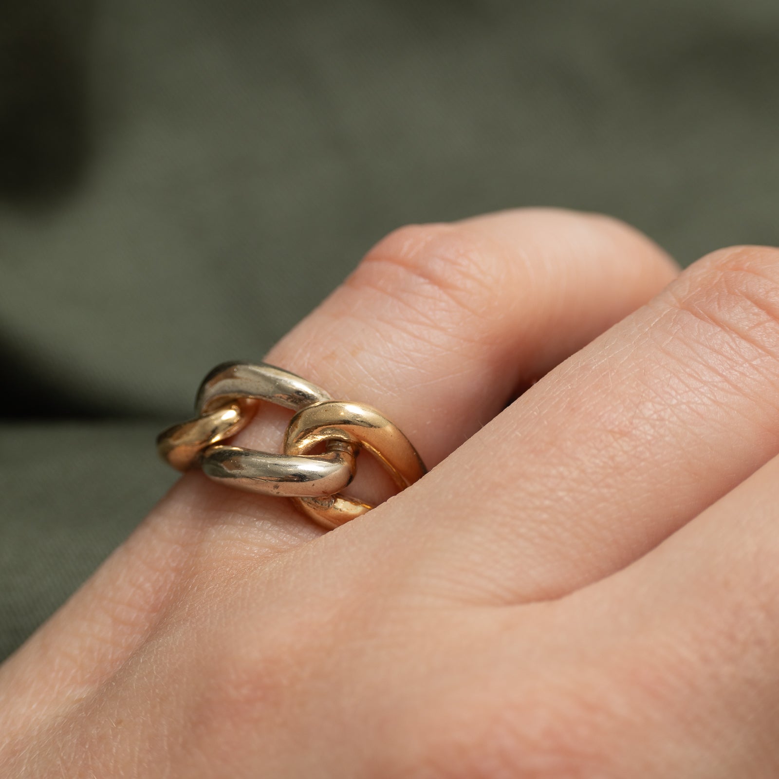 14k Yellow Two Tone Gold Chain Design Ring | SZ 4