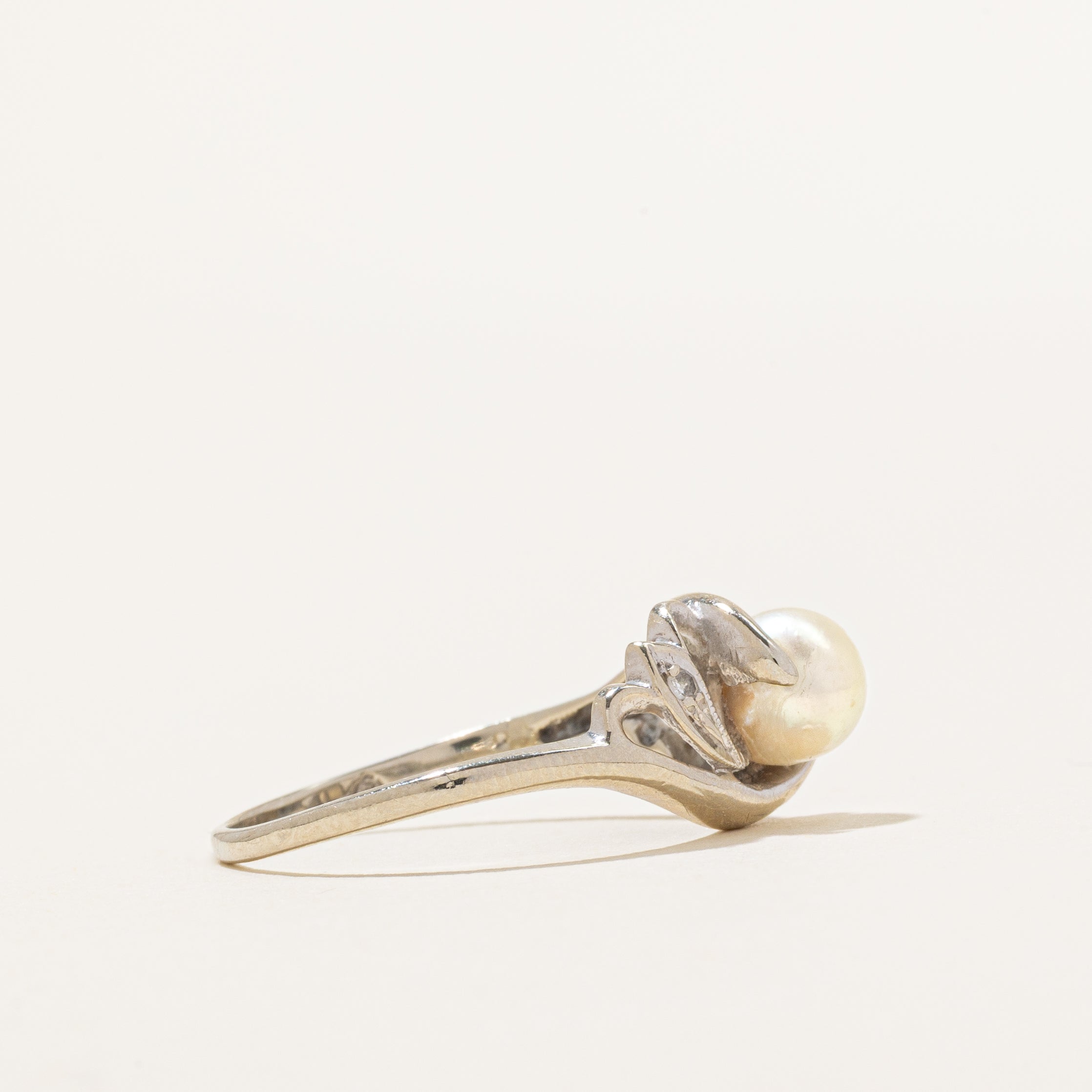 Pearl & Diamond Ring | 0.02ctw | SZ 6.5