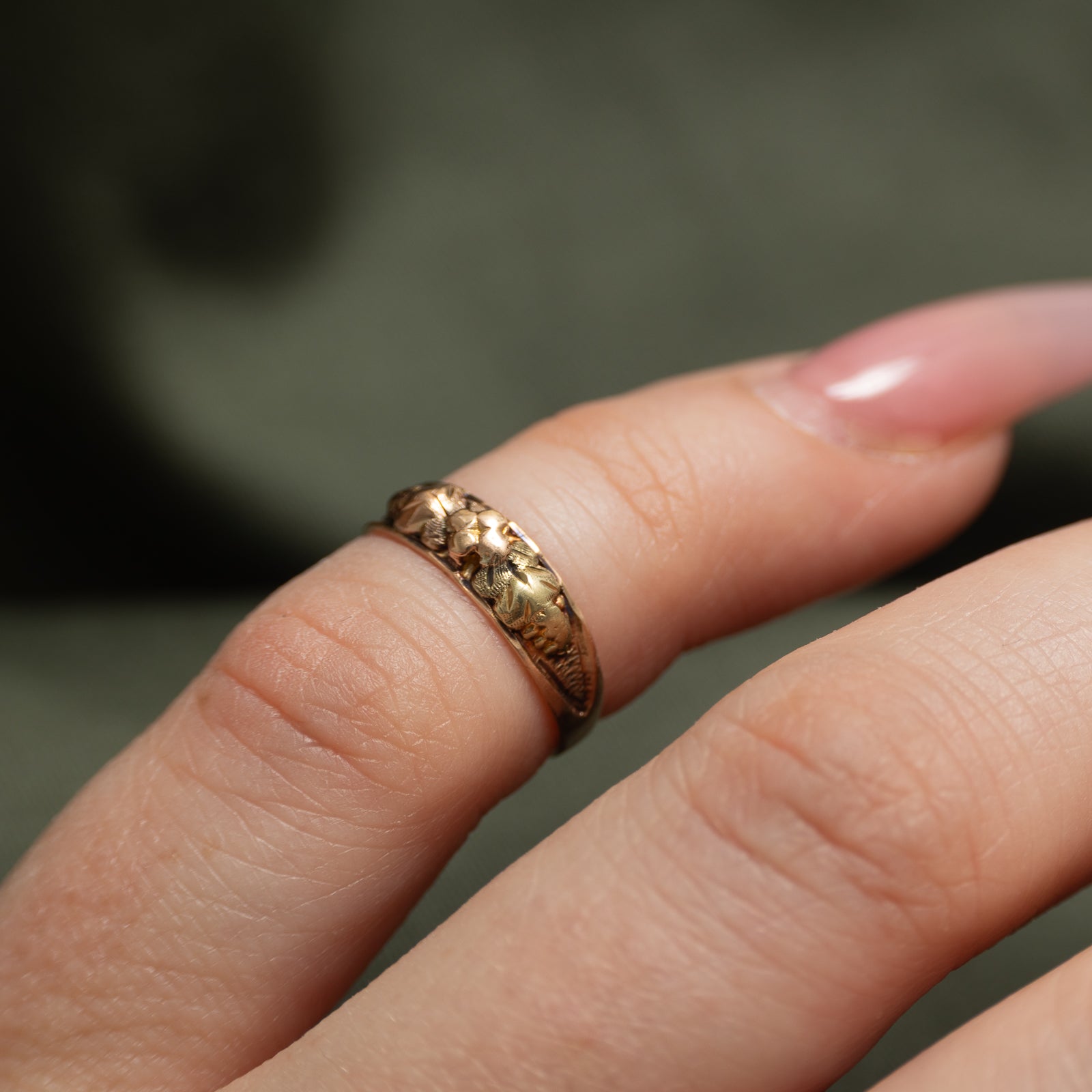 Bague fleur en or rose 10 carats « Black Hills Gold » | Taille 1,75