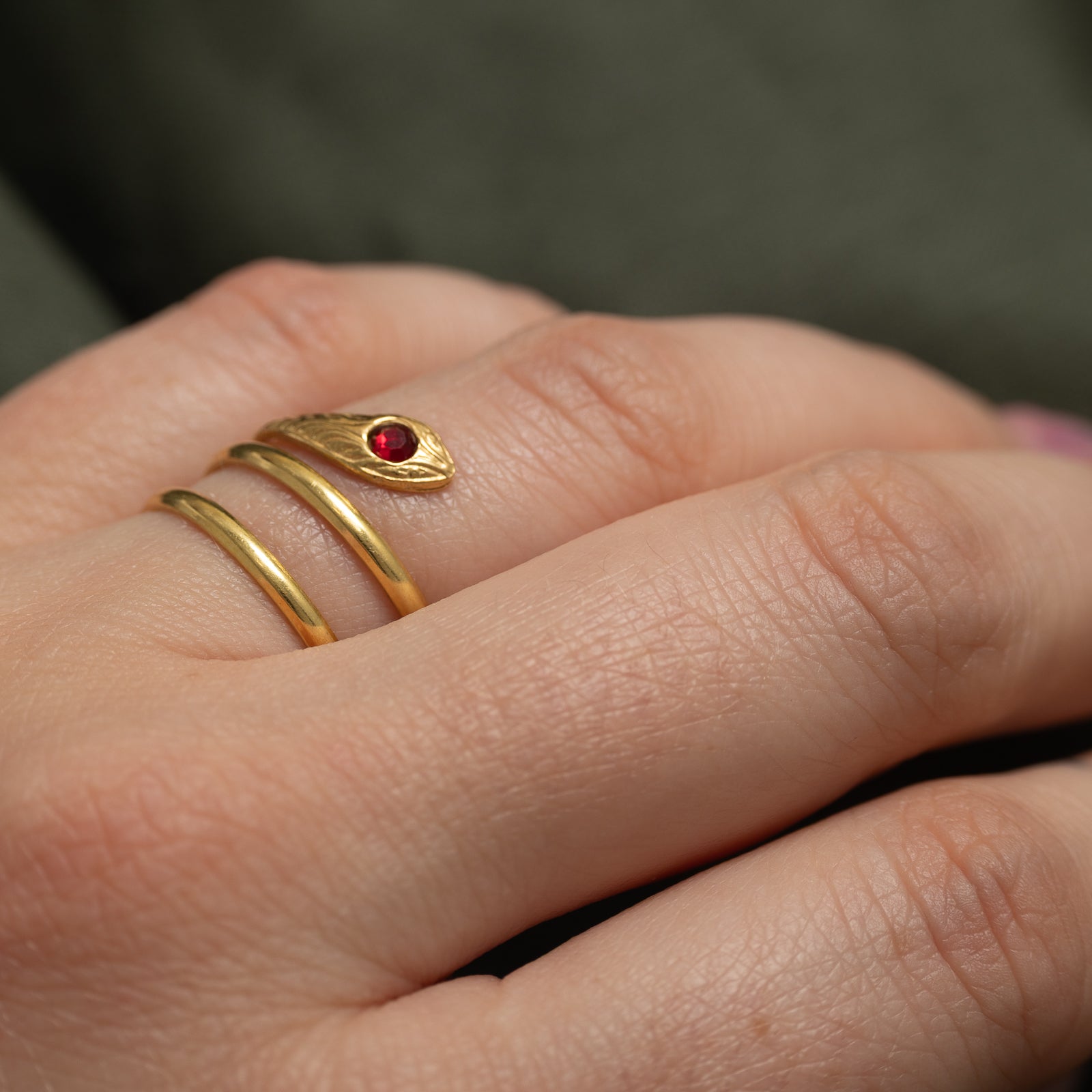 Italian Garnet Snake Ring | 0.14ct | SZ 6.75