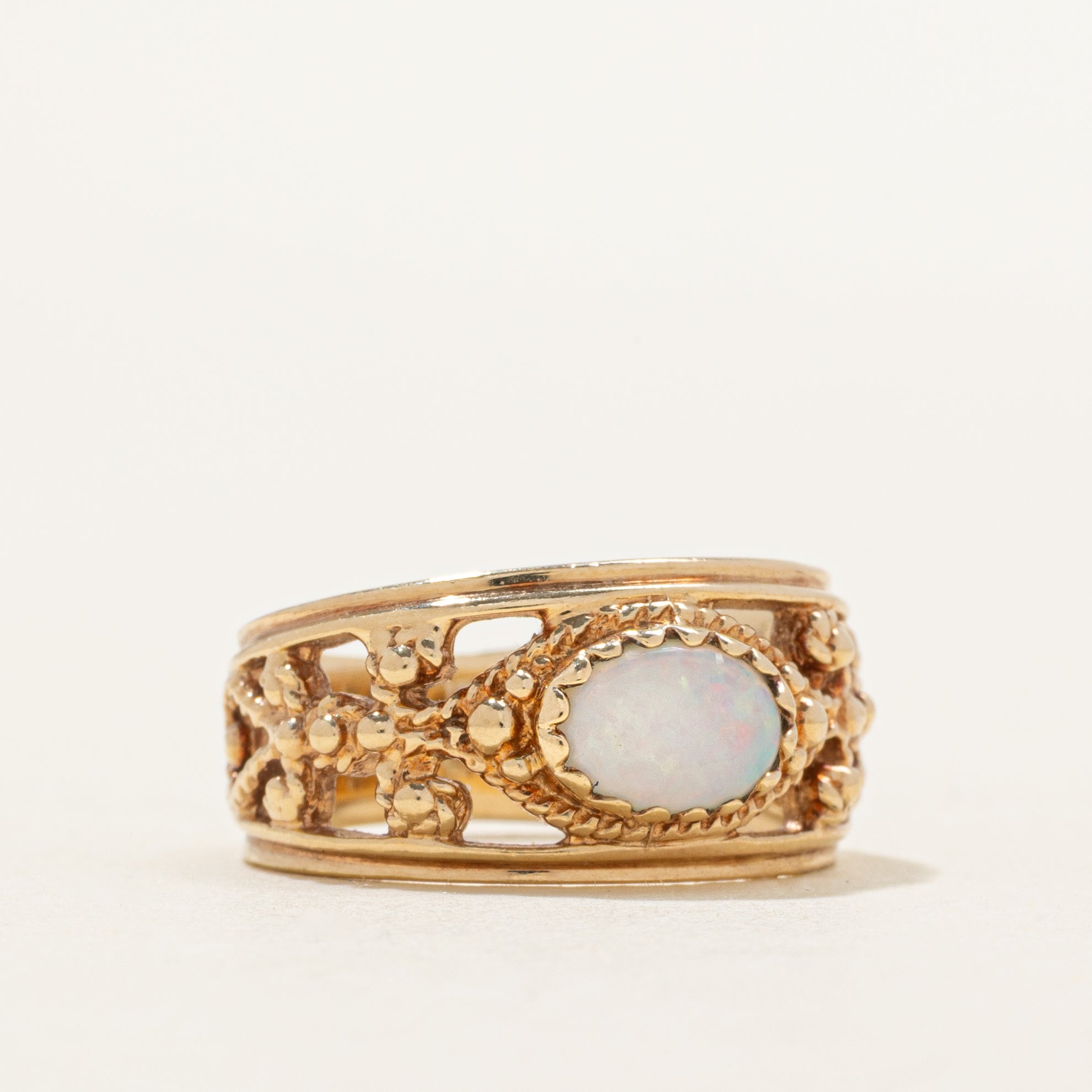 East West Opal Openwork Ring | 0.34ct | SZ 6.25