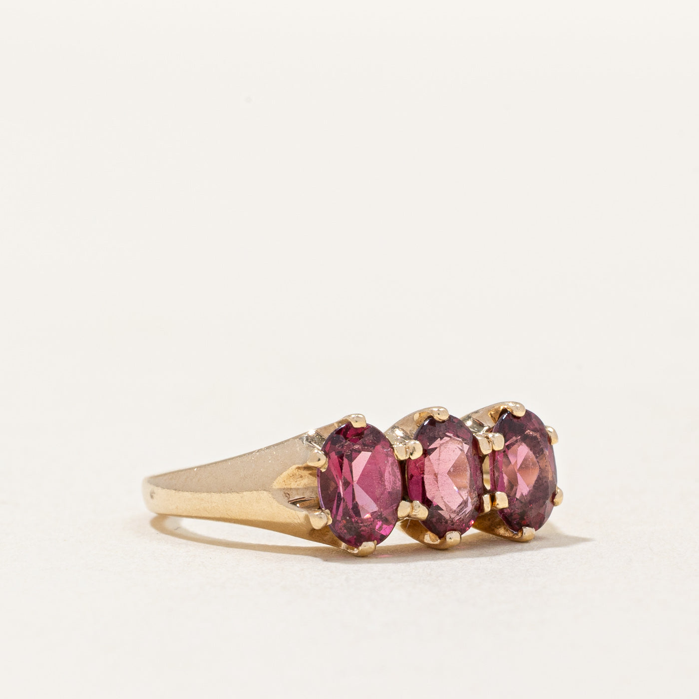 Garnet Cocktail Ring | 1.65ctw | SZ 5.25 |