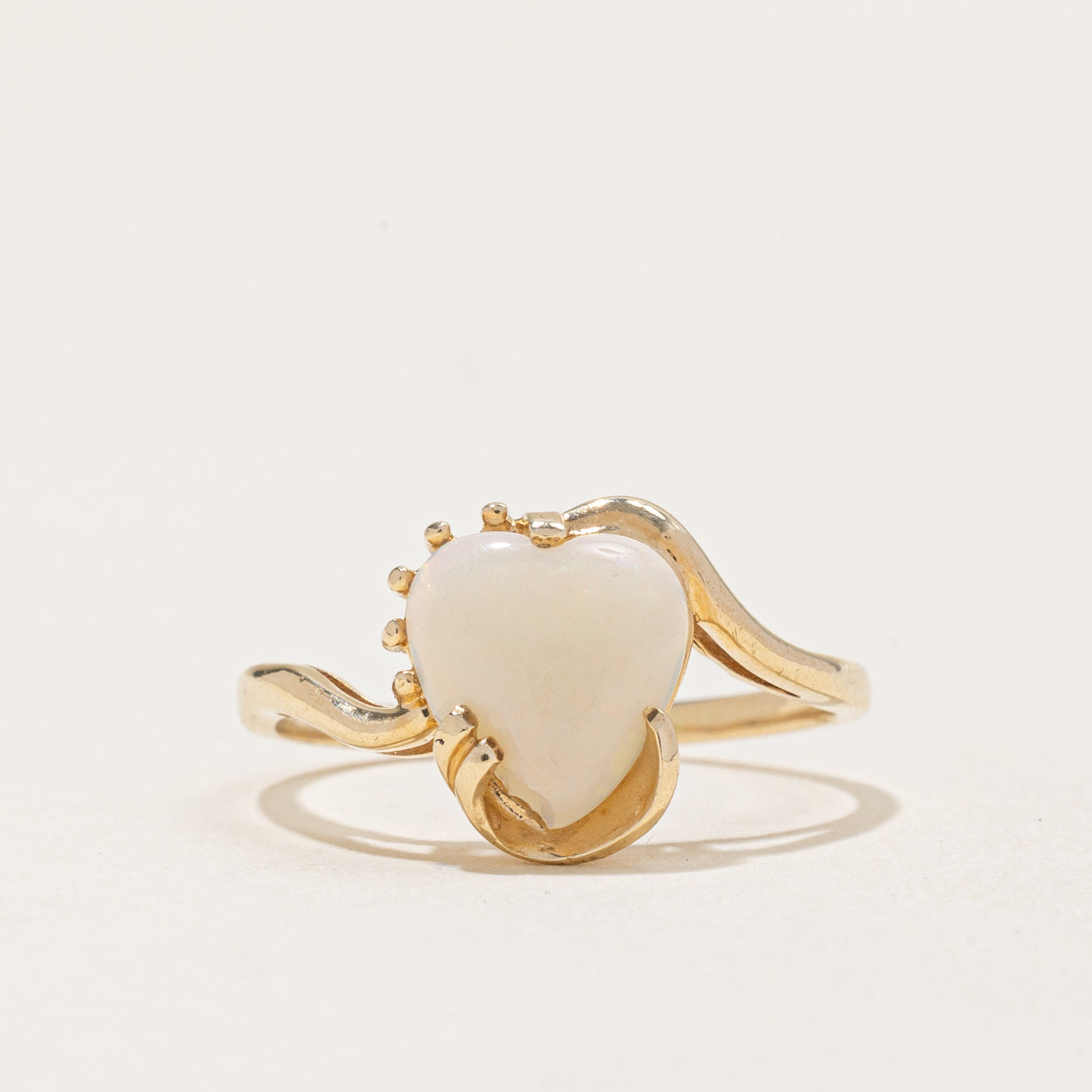 Opal Heart Ring | 0.90ct | SZ 7.5 |