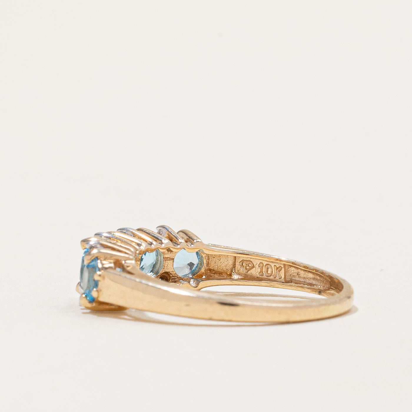 Topaz & Diamond Ring | 0.85ctw, 0.04ctw | SZ 5.75 |