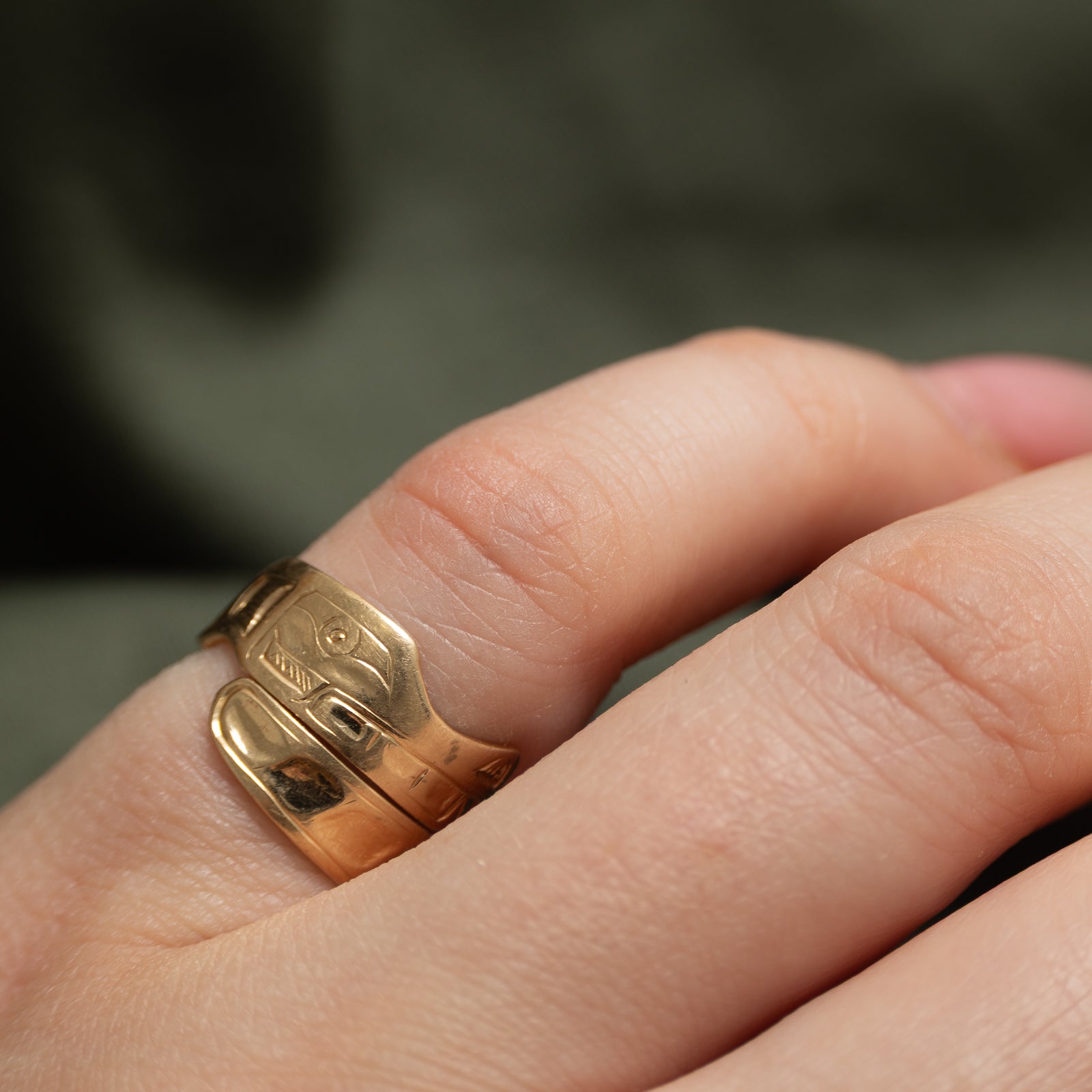 15k Yellow Gold Indigenous Engraved Ring | SZ 3.75