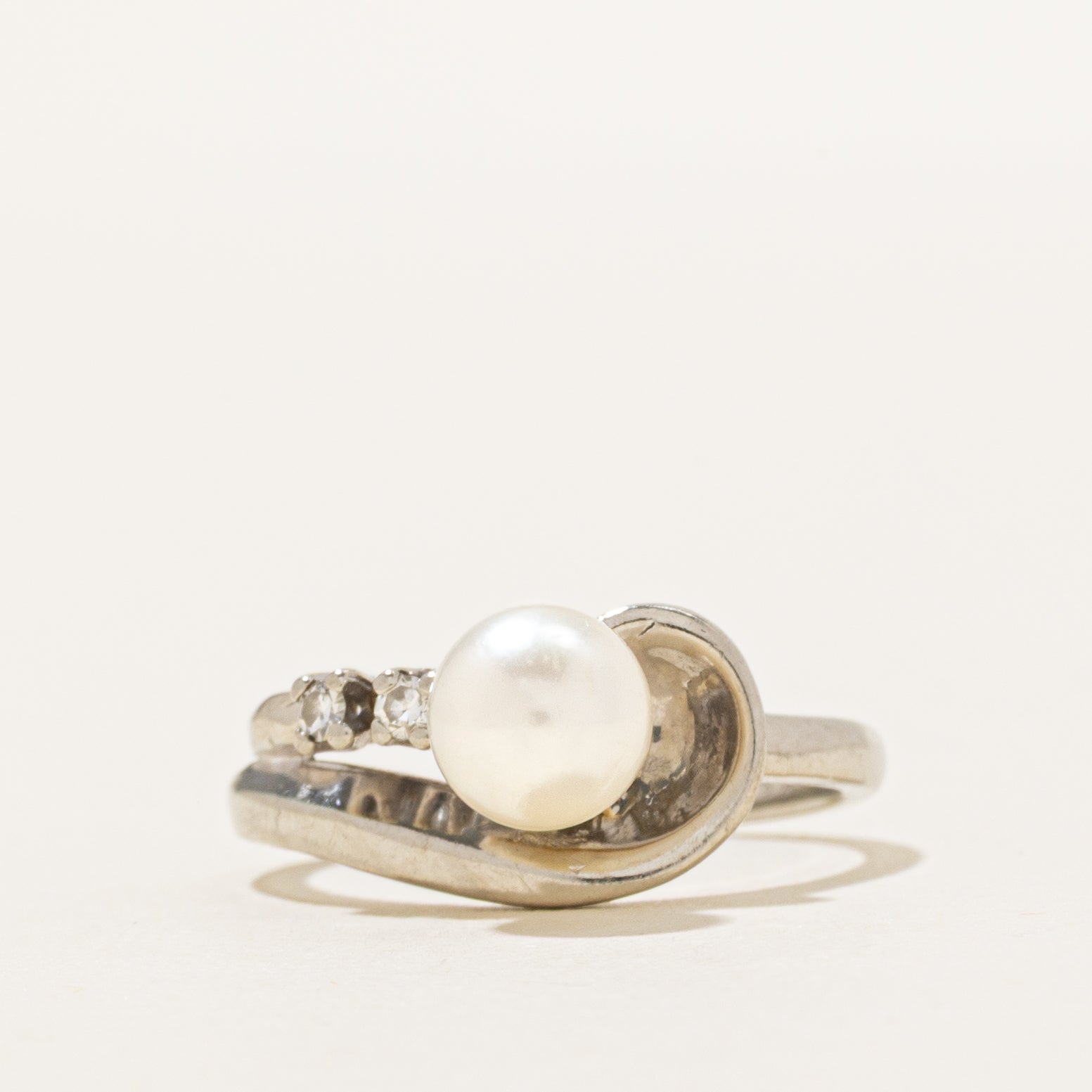 Pearl & Diamond Wave Ring | 0.05ctw | SZ 5