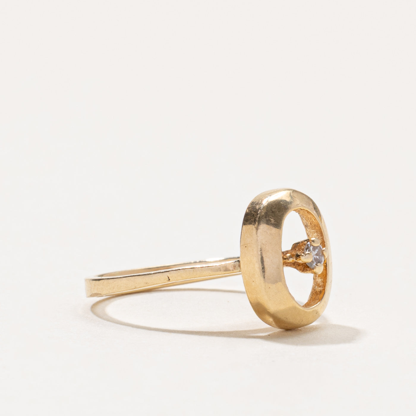 14k Diamond Oval Shaped Ring | SZ 3