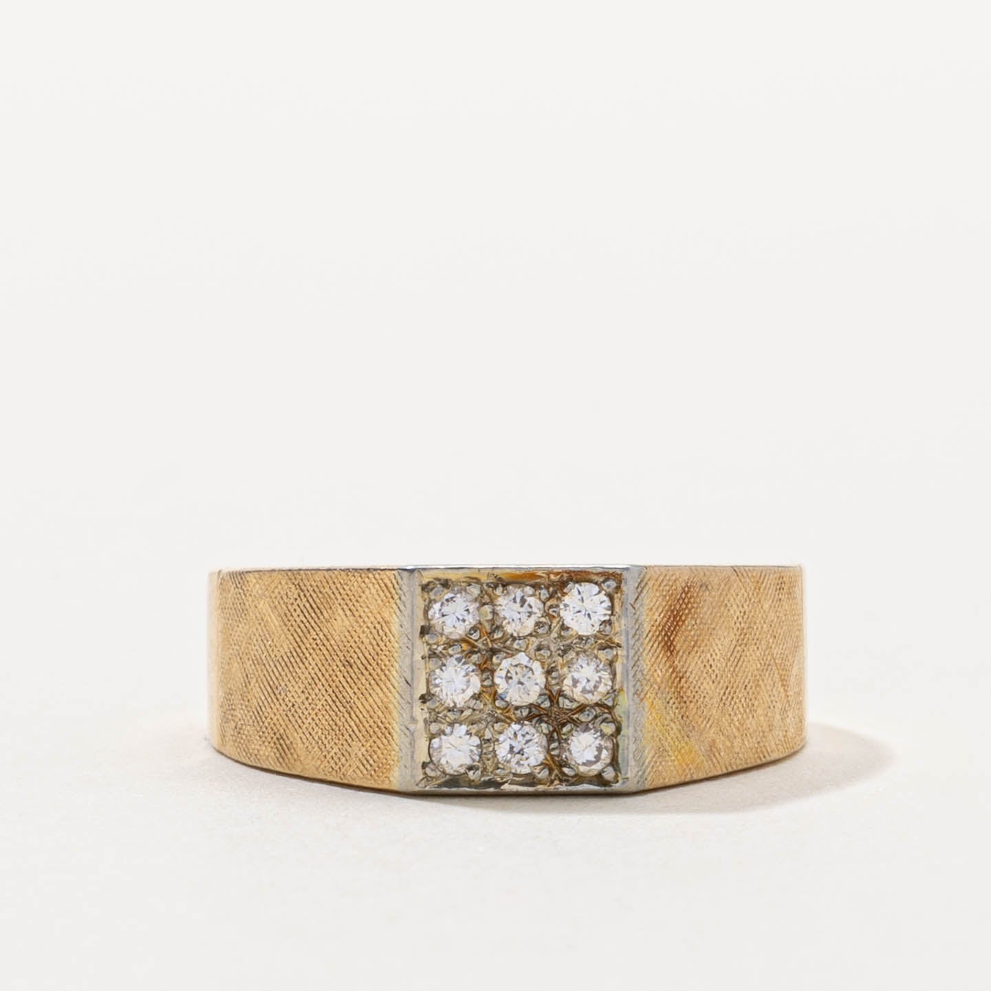 14k Diamond Grid Textured Ring | SZ 5.75