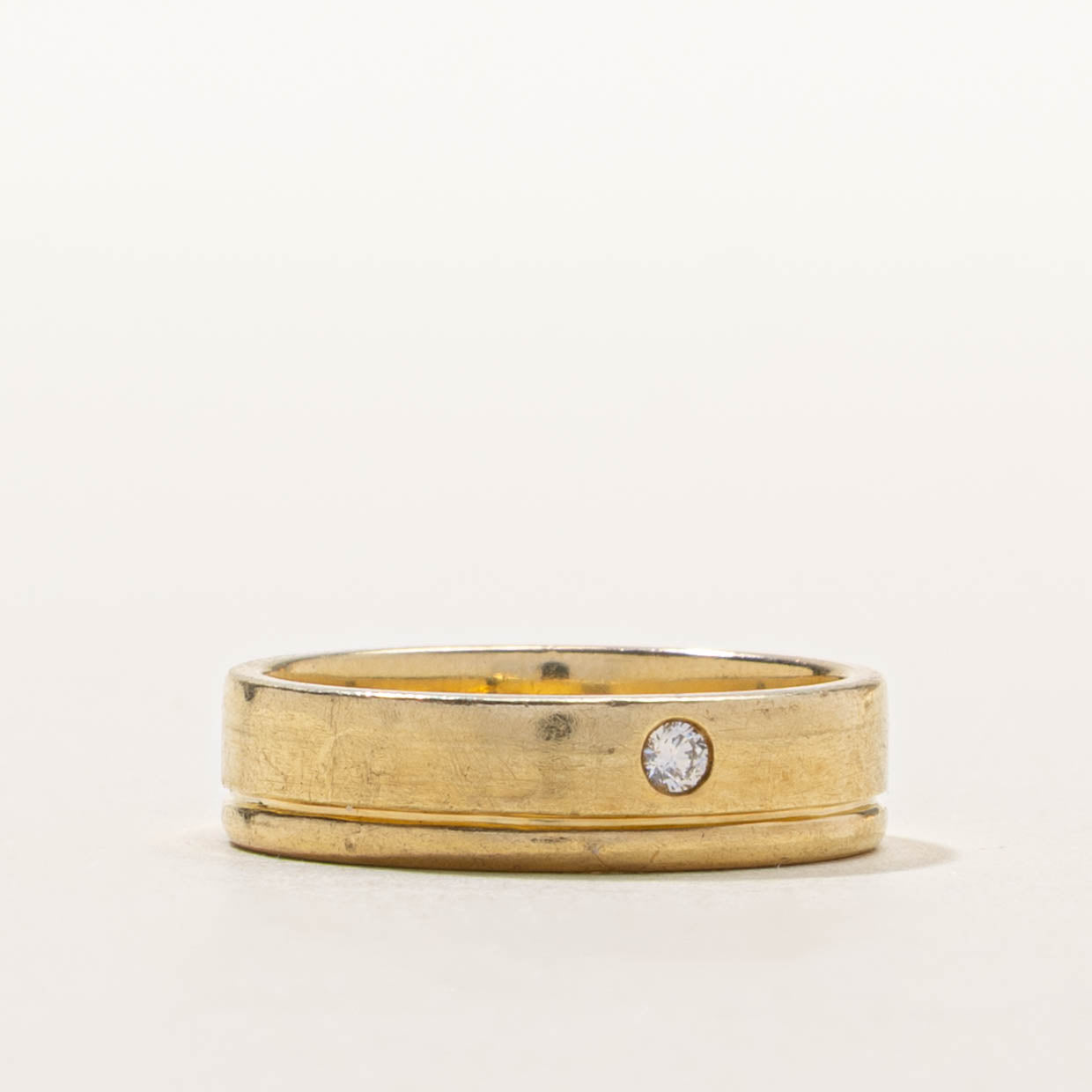 18k Flush Set Diamond Band | 5.10mm | SZ 6.5