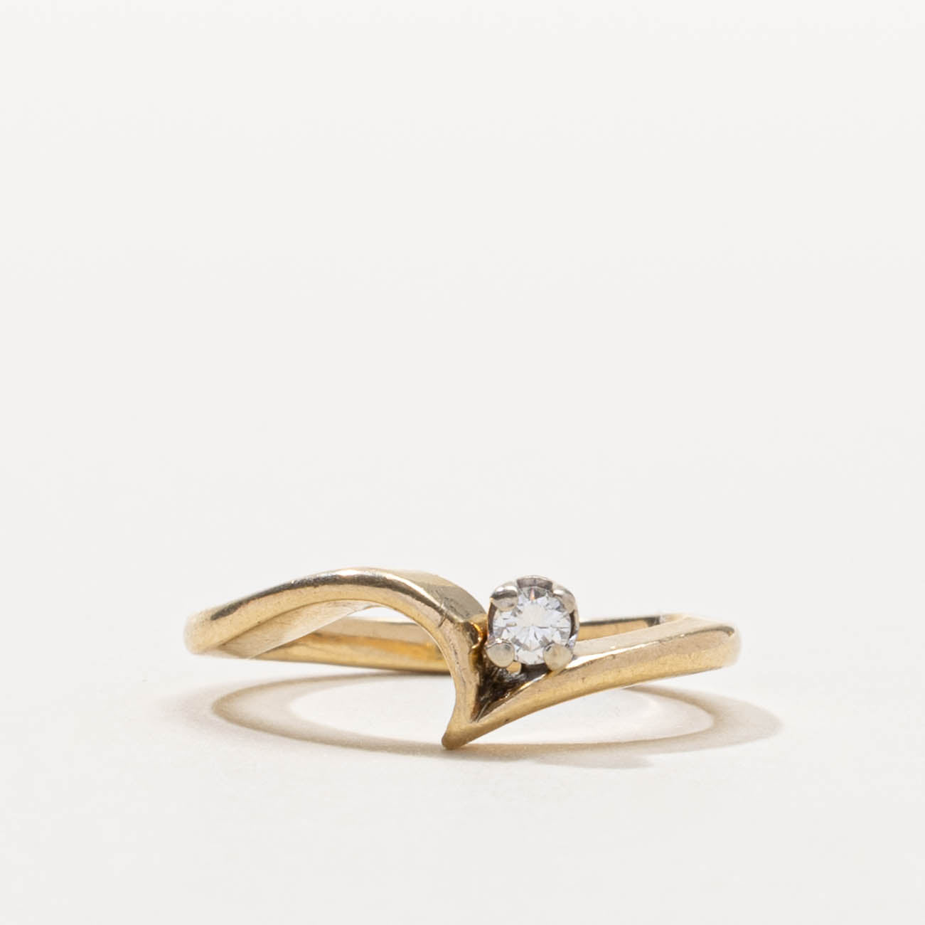 14k Single Stone Diamond Wishbone Ring | SZ 2.5