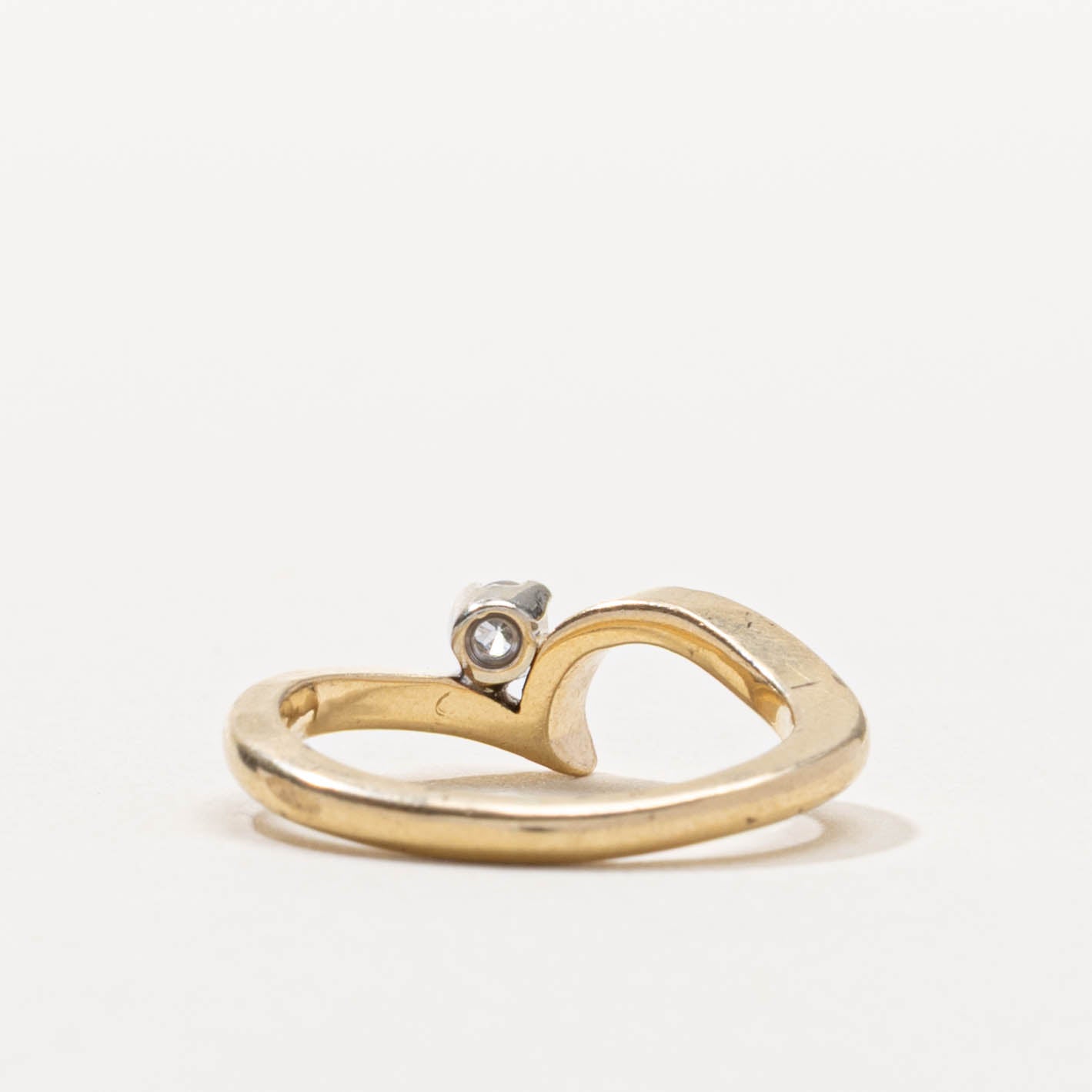 14k Single Stone Diamond Wishbone Ring | SZ 2.5