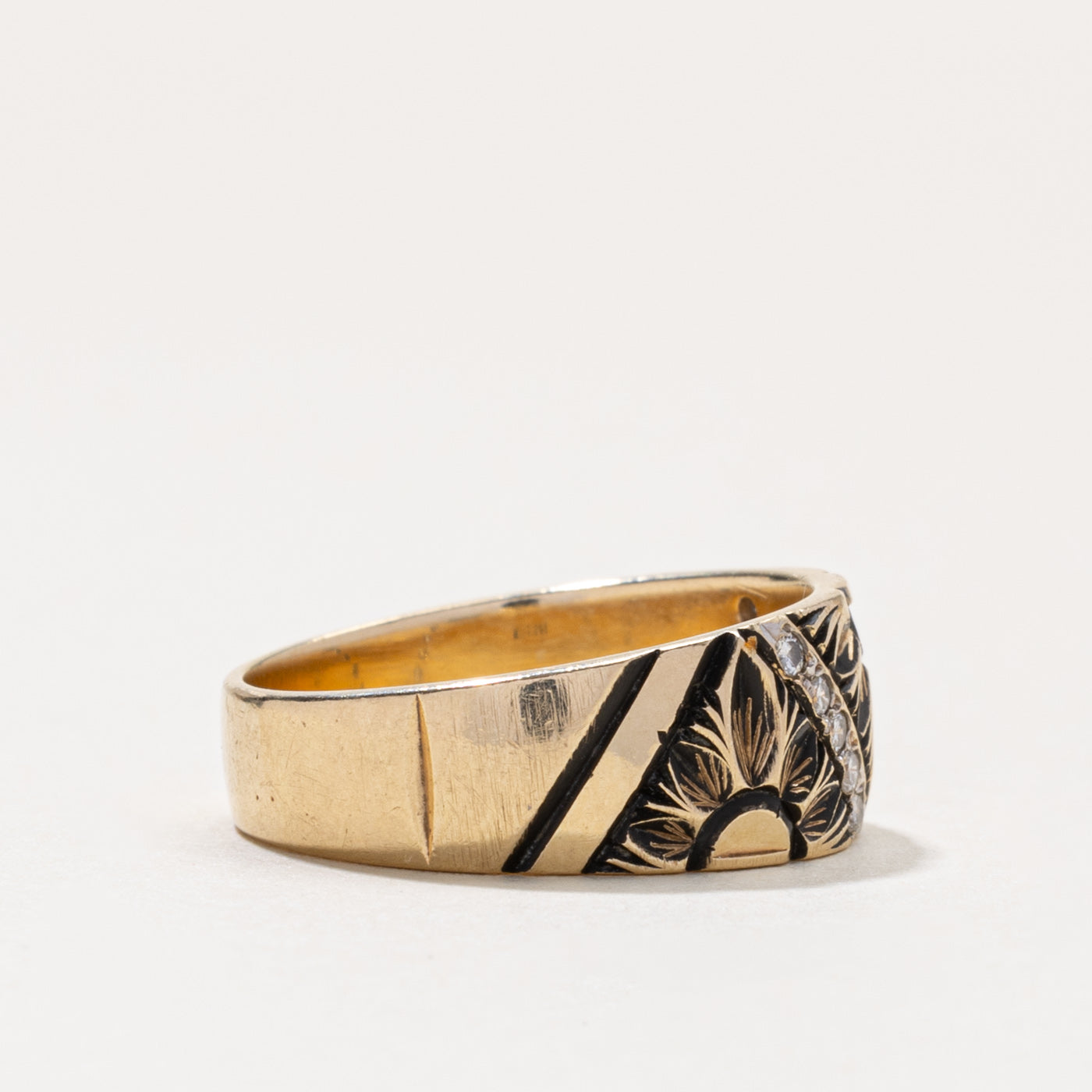 14k Diamond Floral Engraved Band | SZ 7.5