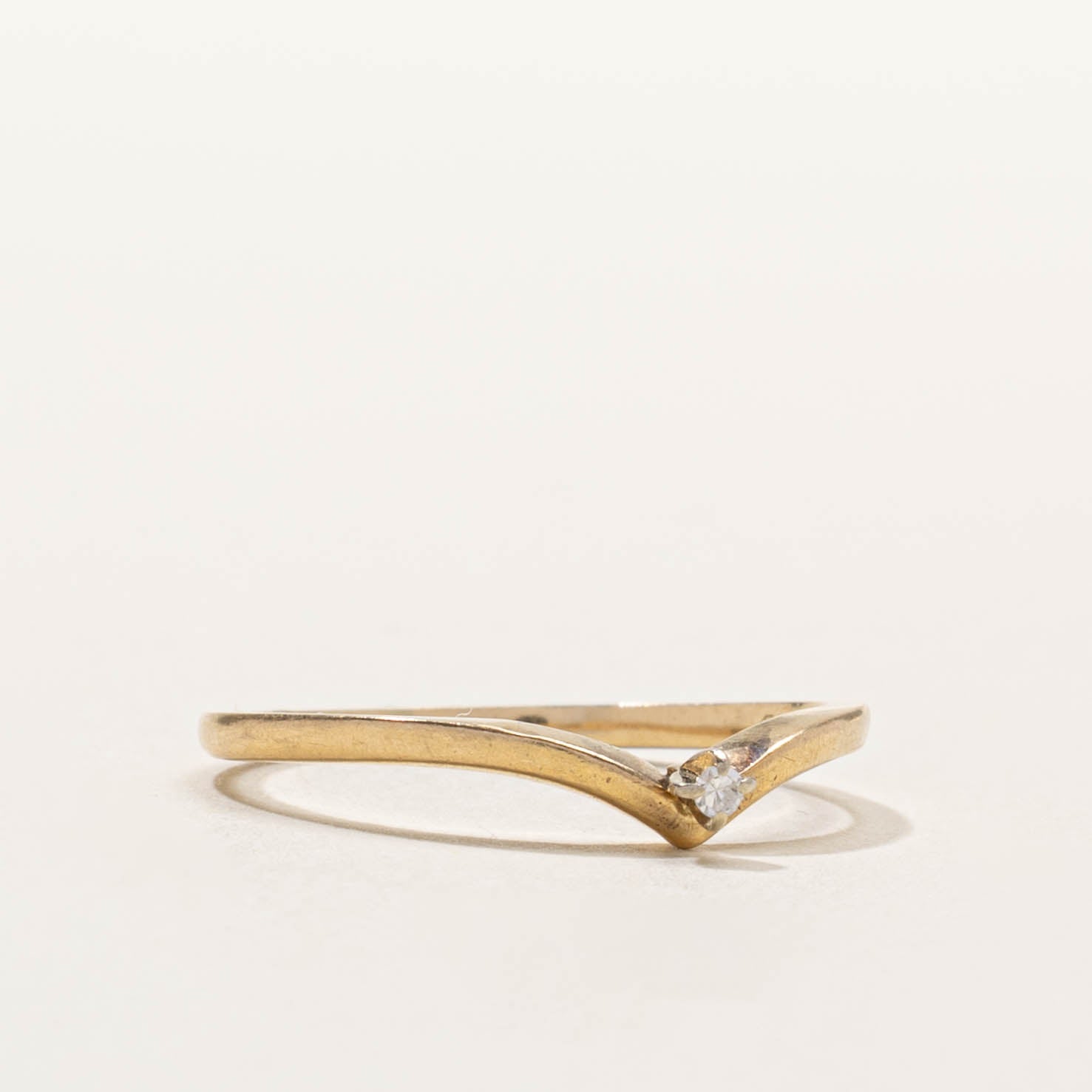 Vintage Canadian Diamond Chevron Ring | SZ 7.75