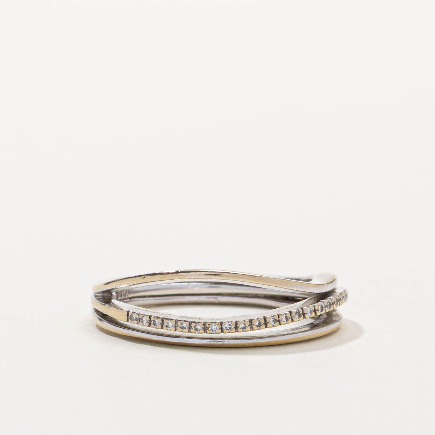 18k Semi-Eternity Diamond Faux Interlocking Ring | SZ 7.75