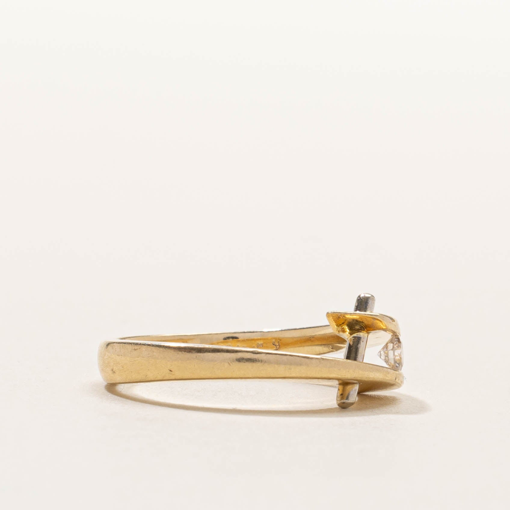 14k Tension Set Diamond Abstract Bypass Ring | SZ 5.25