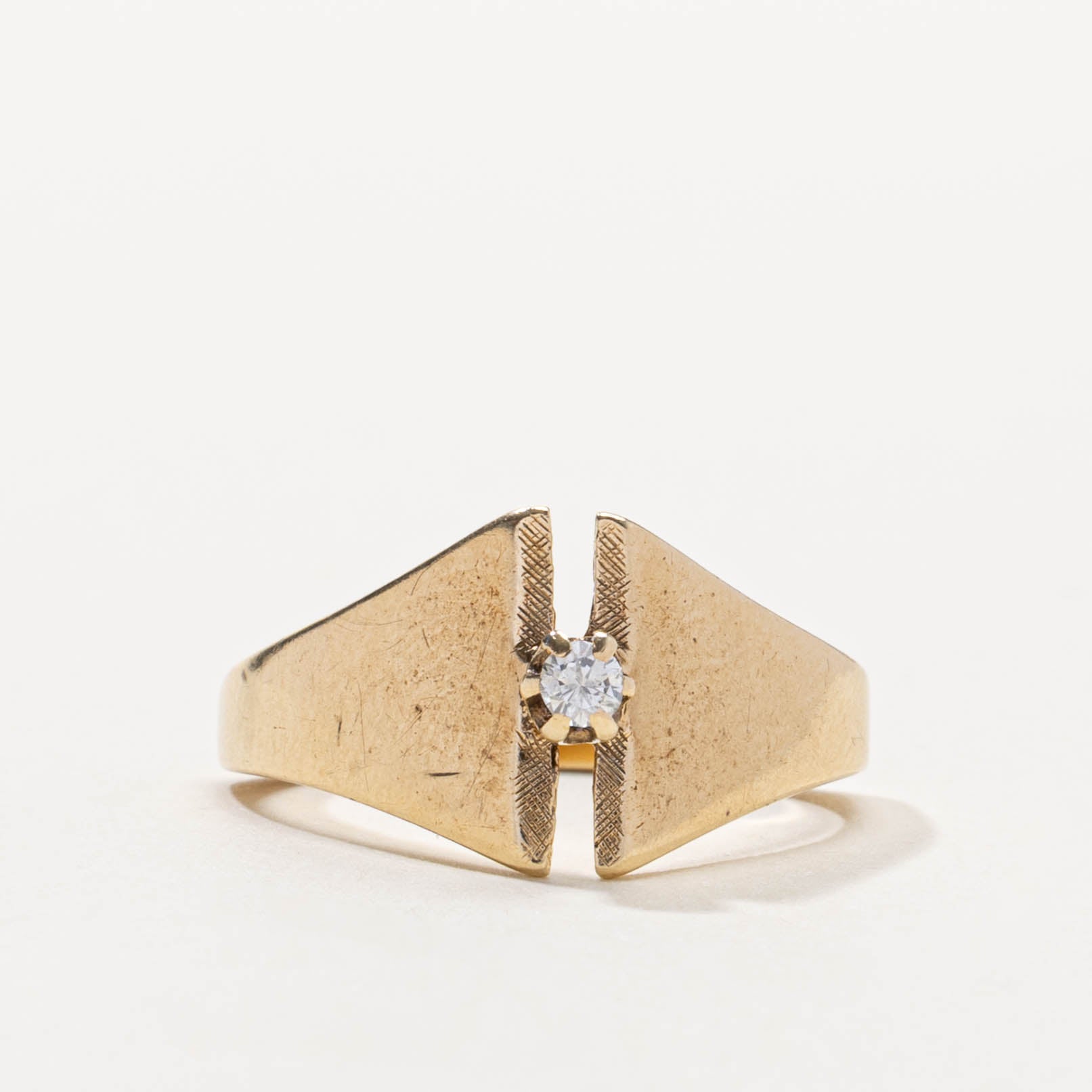 10k Single Stone Diamond Arch Cocktail Ring | SZ 3.75