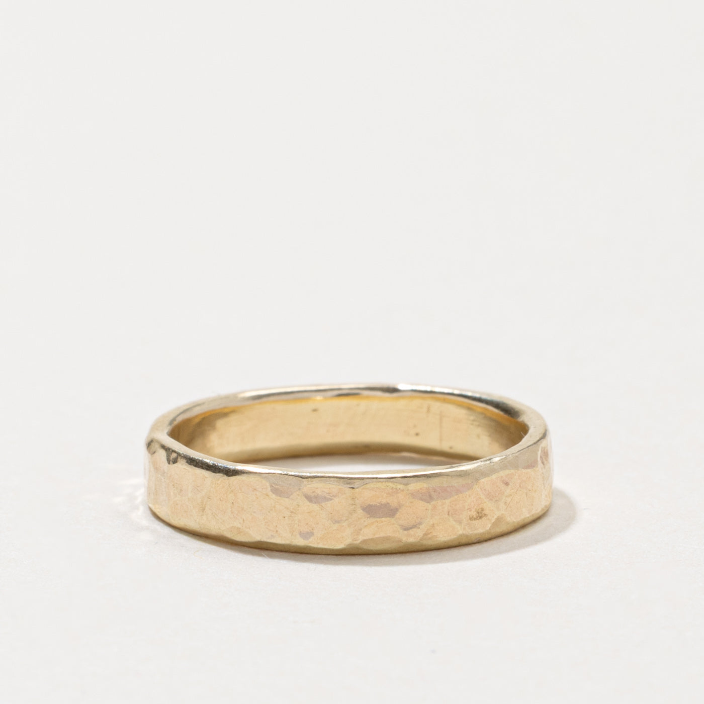 10k Hammered Textured Band | 3.55mm | SZ 4.5