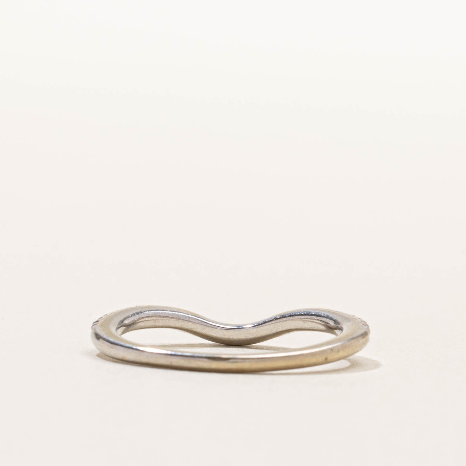 14k Semi Eternity Diamond Chevron Band | SZ 5.75