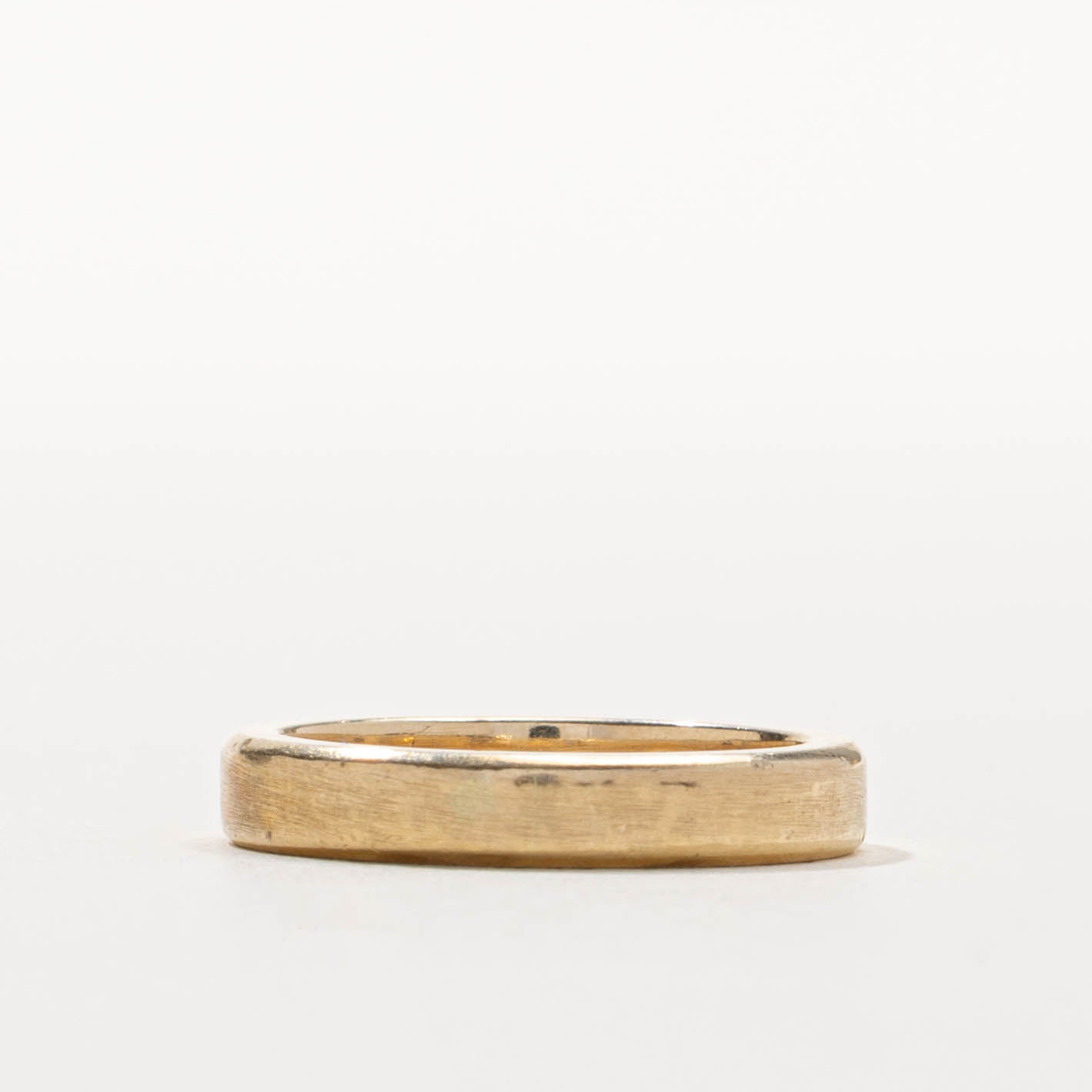 14k Five Stone Diamond Textured Band | 3.45mm | SZ 5.25