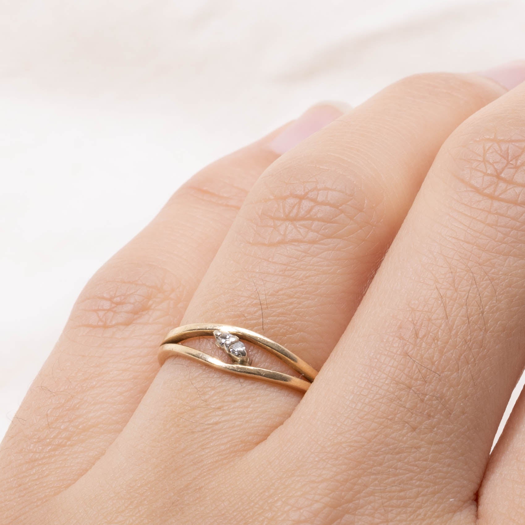 14k Diagonal Diamond Split Bypass Ring | SZ 6