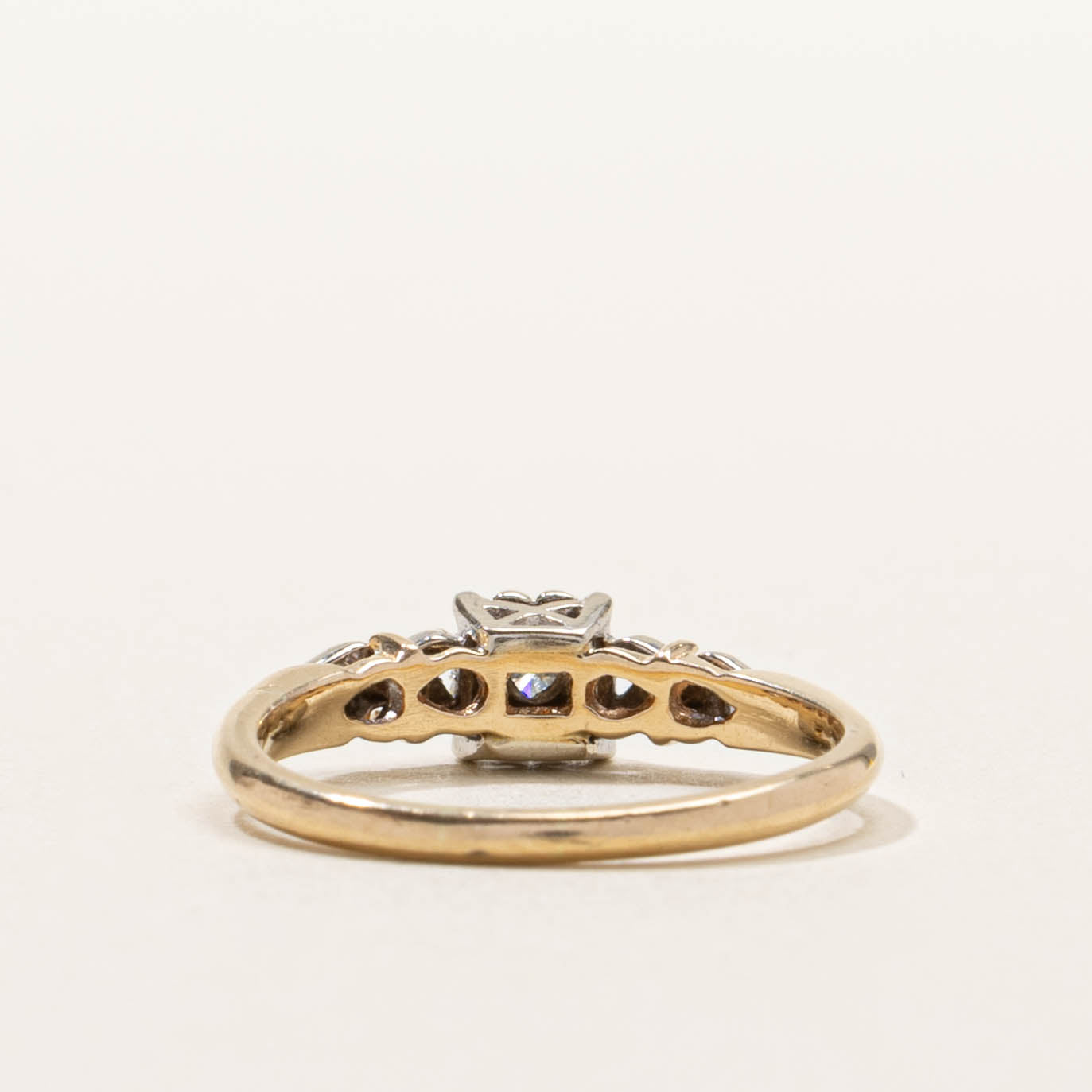 14k Two Tone Illusion Set Diamond Ring | SZ 6