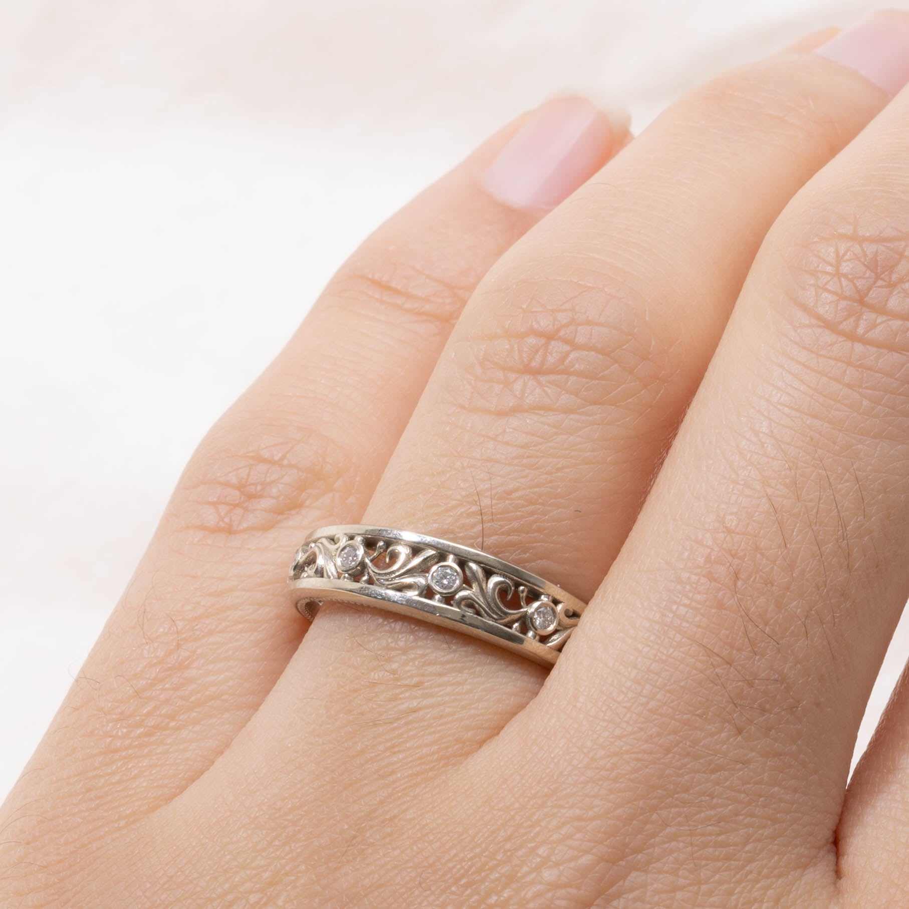 18k Diamond Scrollwork Milgrained Ring | SZ 7.5