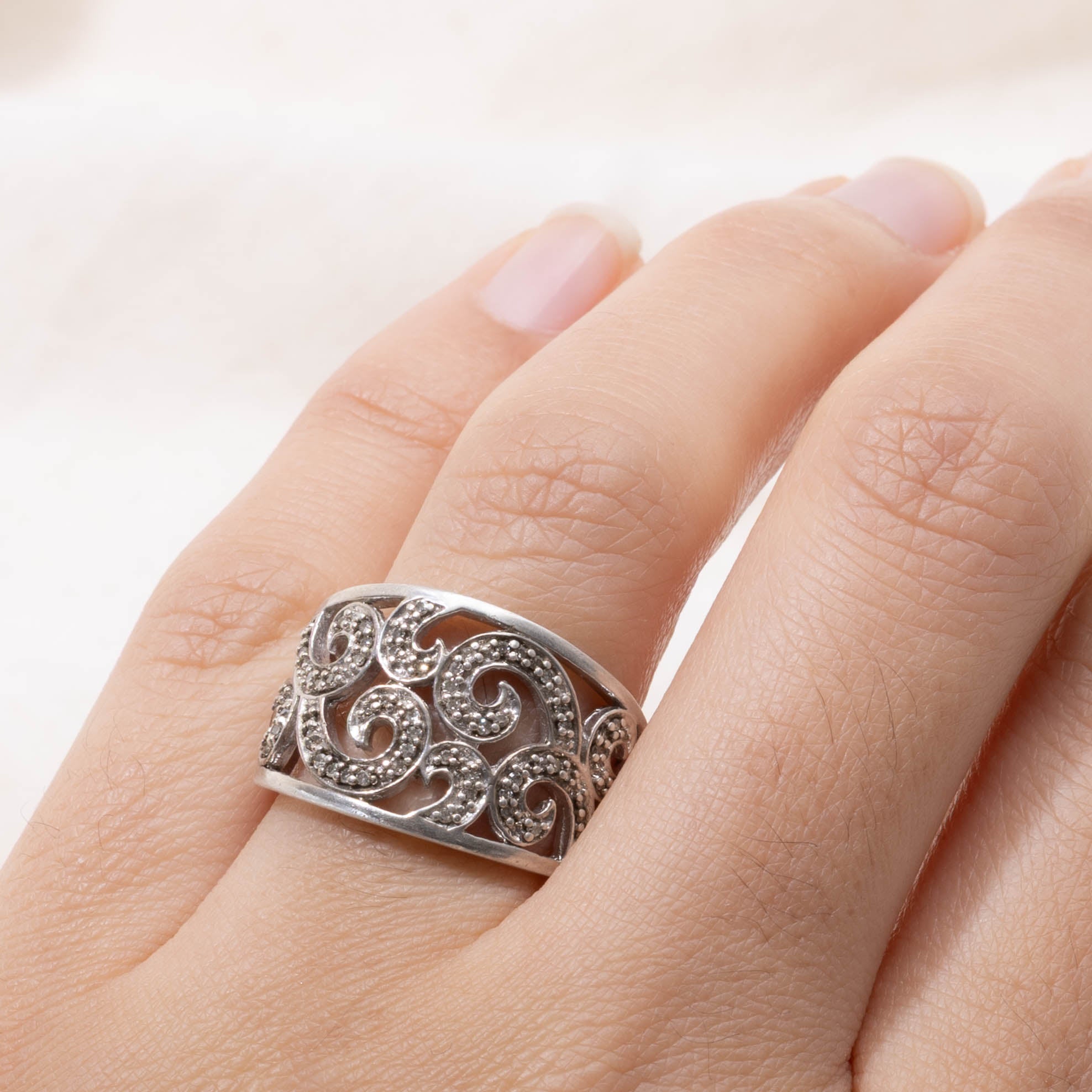 Silver Diamond Openwork Tentacle Ring | SZ 1.75