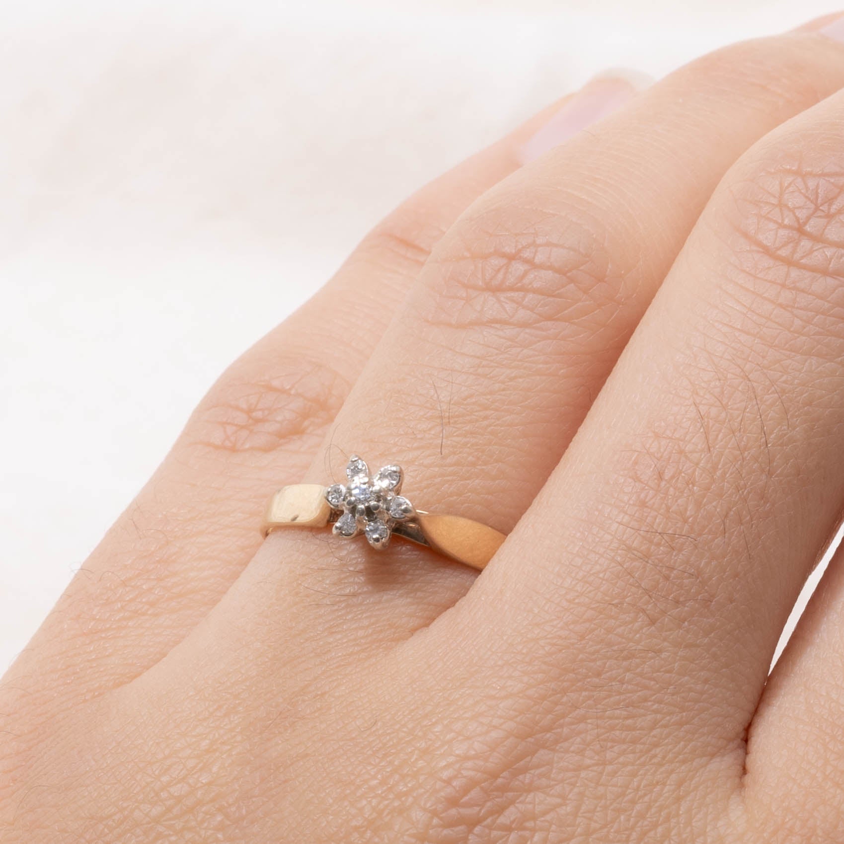10k Diamond Petal Cluster Ring | SZ 8